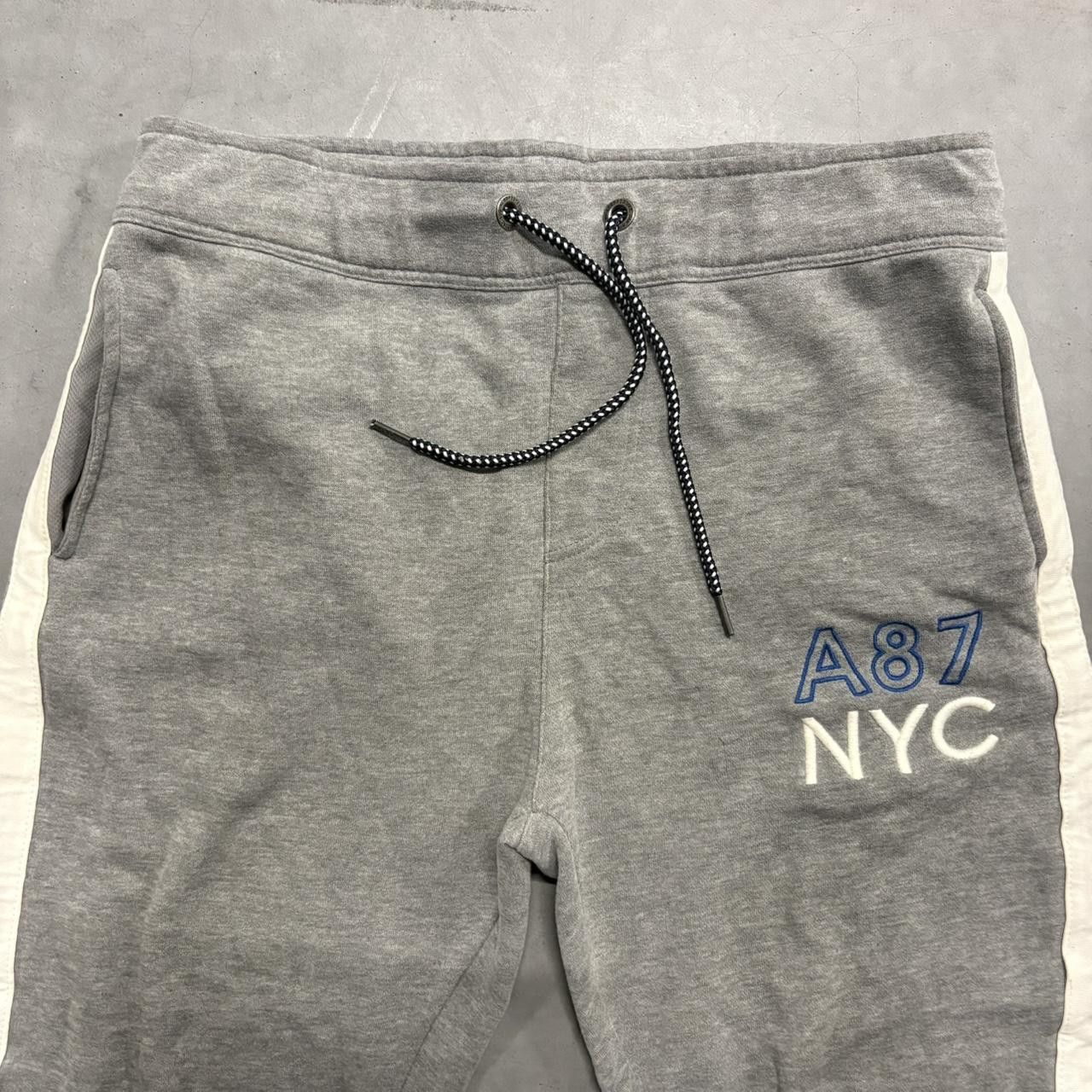 Aeropostale Crazy Vintage Y2K/2000s Baggy Aeropostale Grey Striped Sweatpants! Size US 32 / EU 48 - 3 Thumbnail