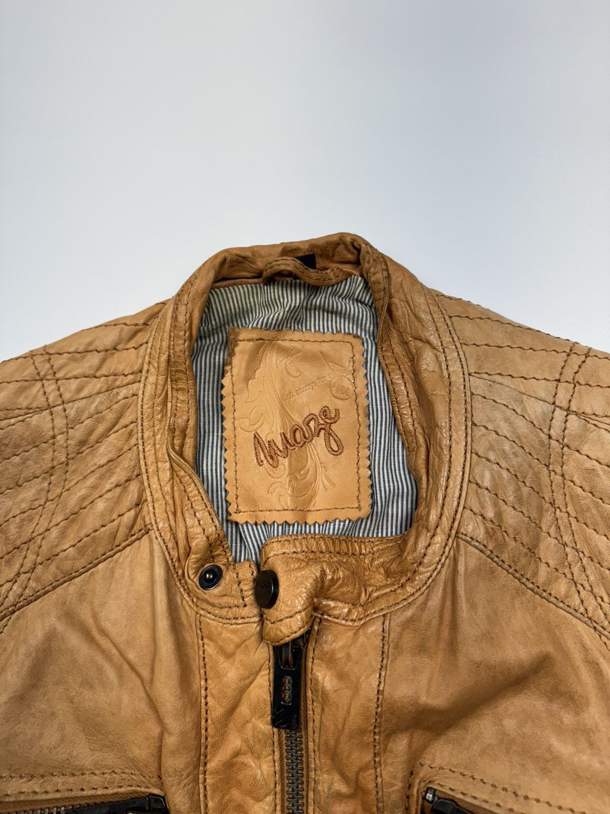 Vintage Vintage Y2k Distressed Leather Biker Jacket Size US L / EU 52-54 / 3 - 8 Thumbnail