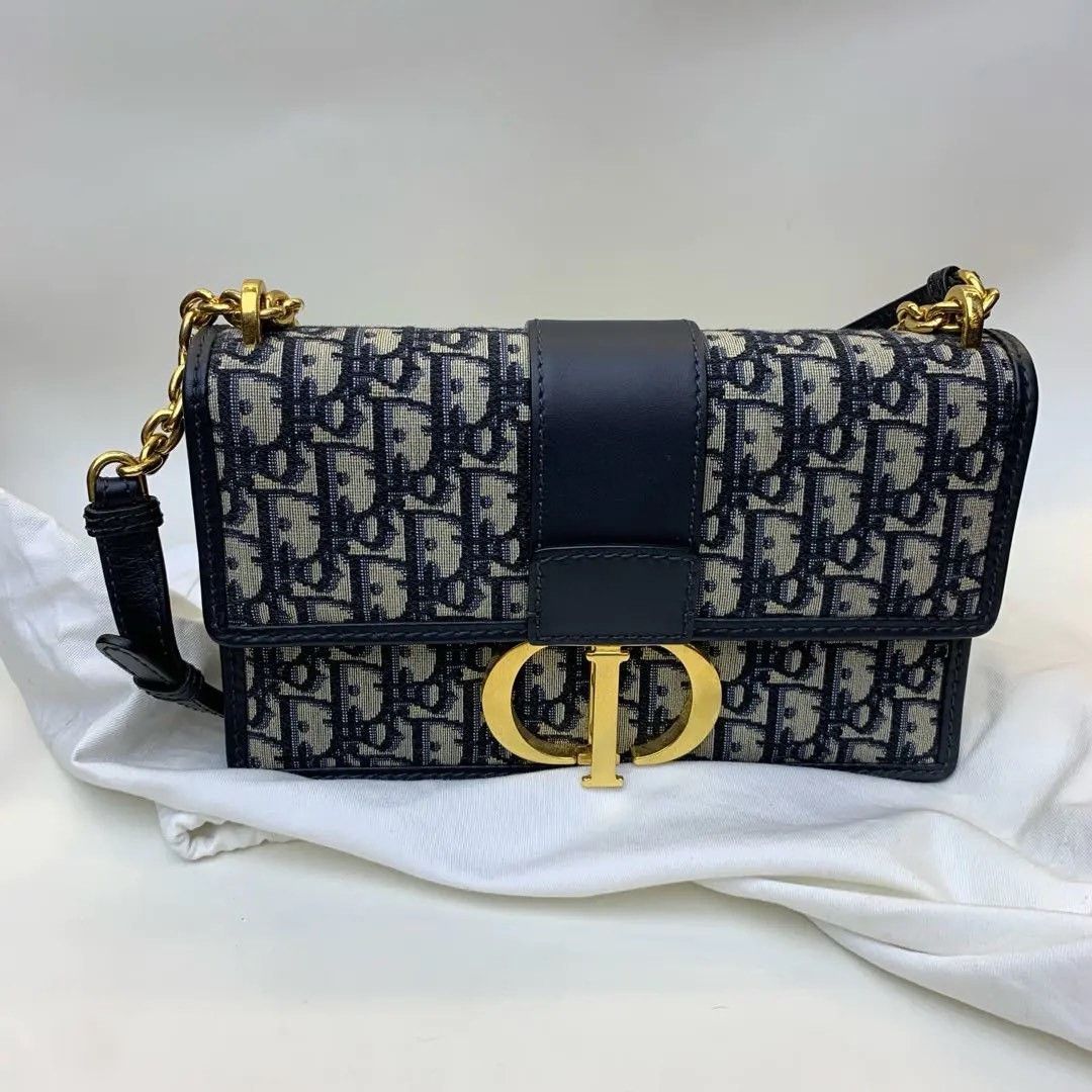 Dior Pre-loved Bag Very good condition Size ONE SIZE - 1 Thumbnail
