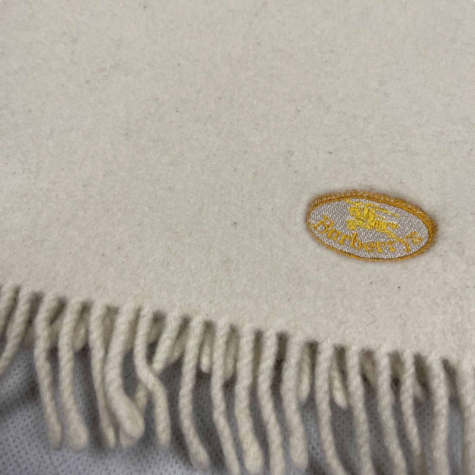 Burberry × Vintage Burberry Women's Beige Lambswool Rectangular Fringed Scarf Size ONE SIZE - 2 Thumbnail