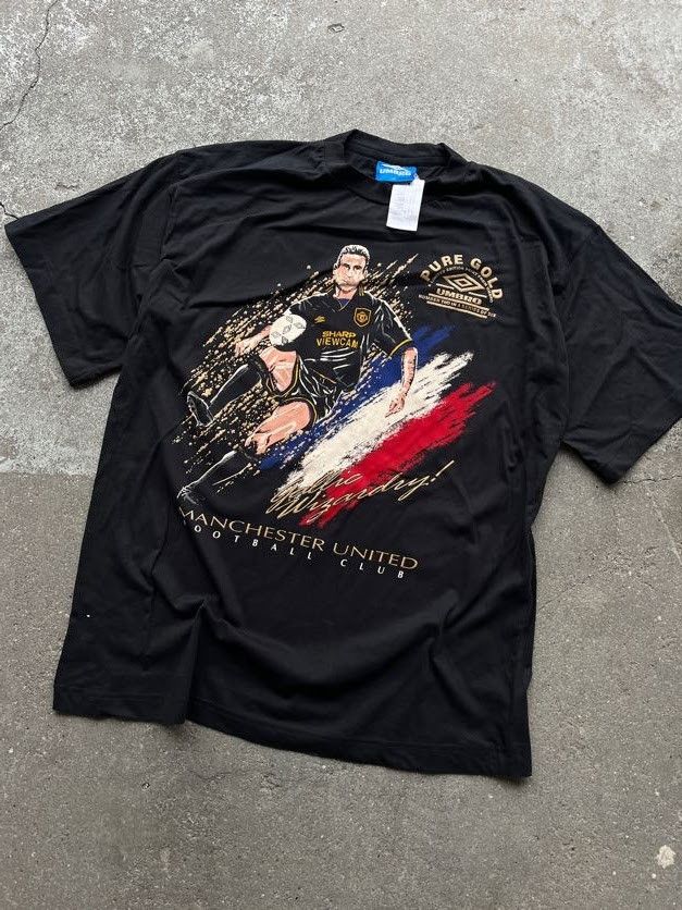 Umbro Eric Cantona Manchester United Umbro “Pure Gold” limited tee Size US XL / EU 56 / 4 - 1 Thumbnail