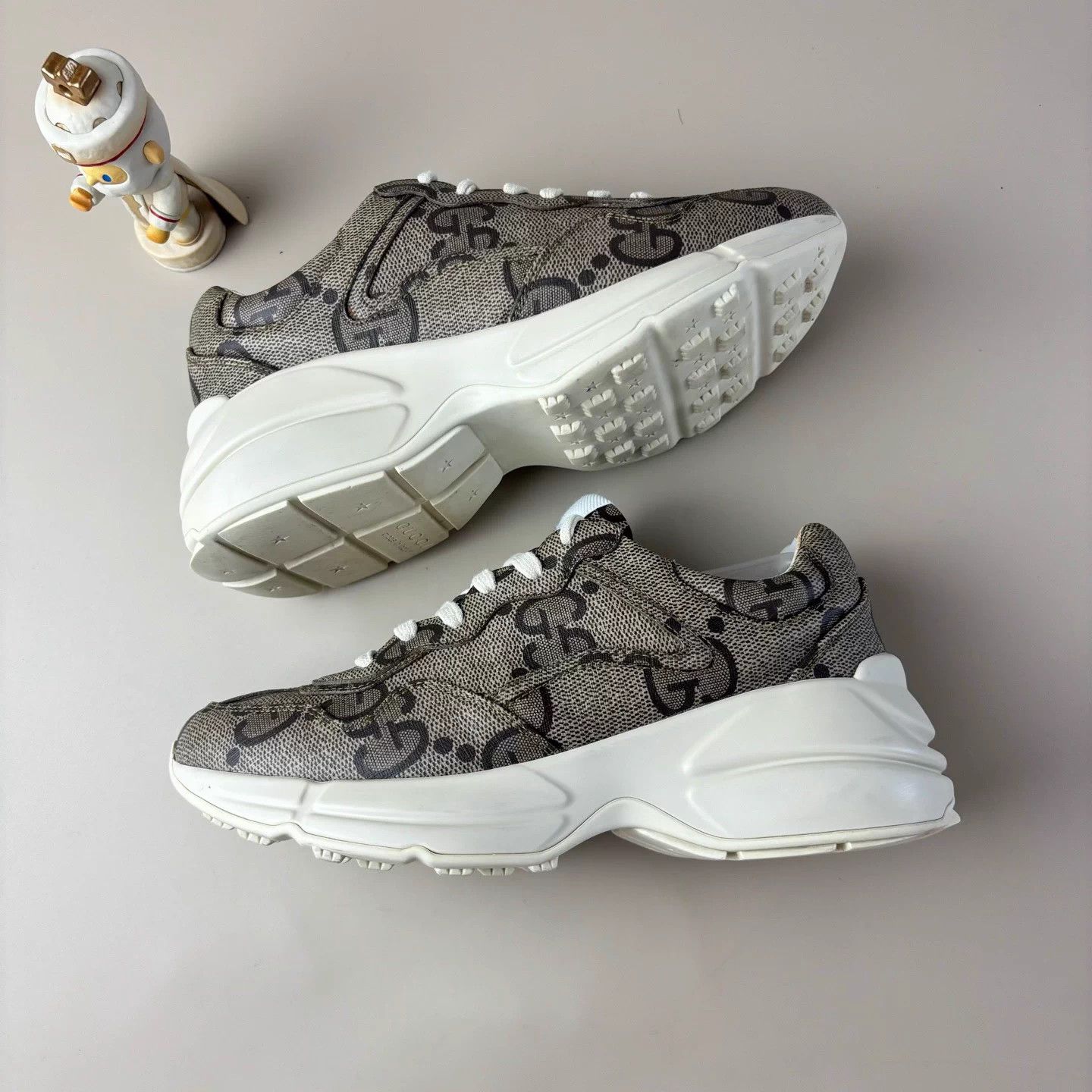 Gucci GUCCI Double G All Over Print Dad Sneakers 37.5 Near Mint Size US 6.5 / IT 36.5 - 5 Thumbnail