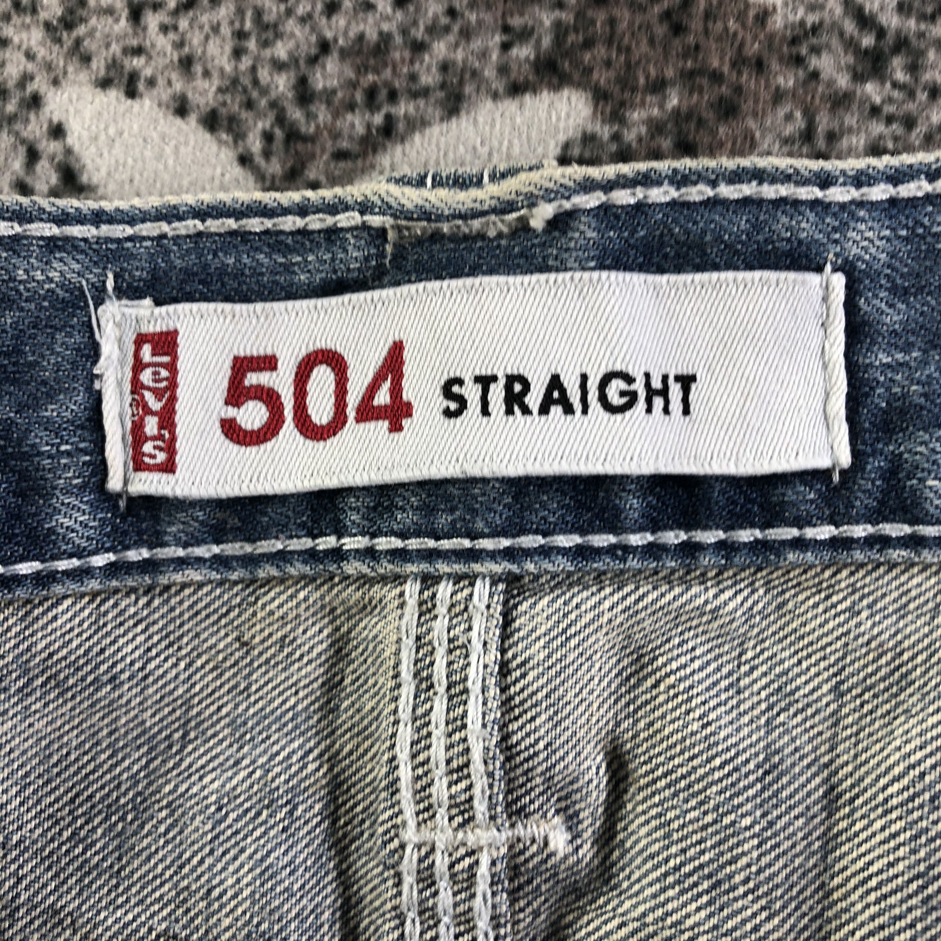 Levi's Vintage Levis 504 Jeans Medium Wash Denim KJ3105 Size US 32 / EU 48 - 8 Thumbnail