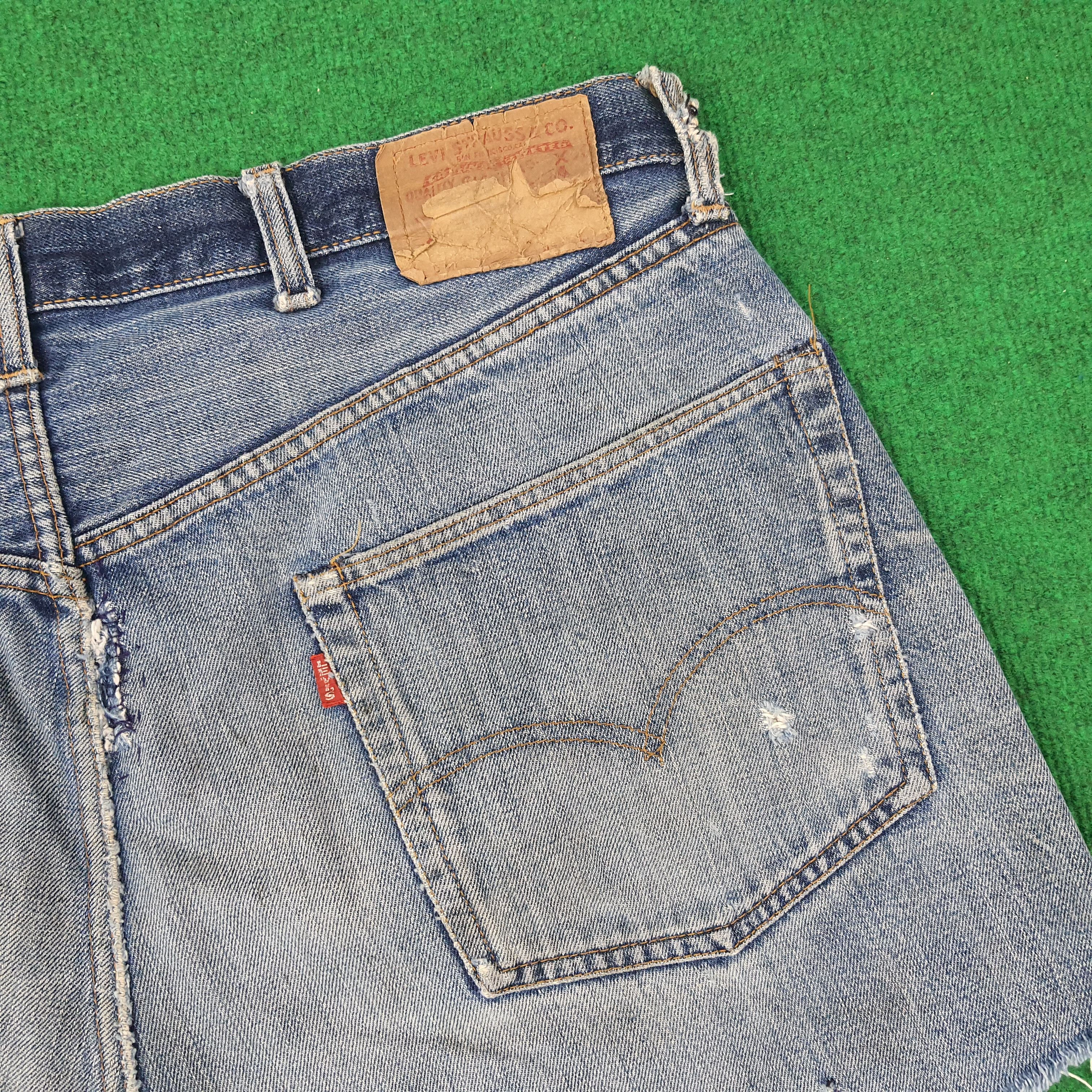Levi's × Vintage Vintage Levi's Strauss Short Denim Pants C235N31 Size US 40 / EU 56 - 2 Thumbnail