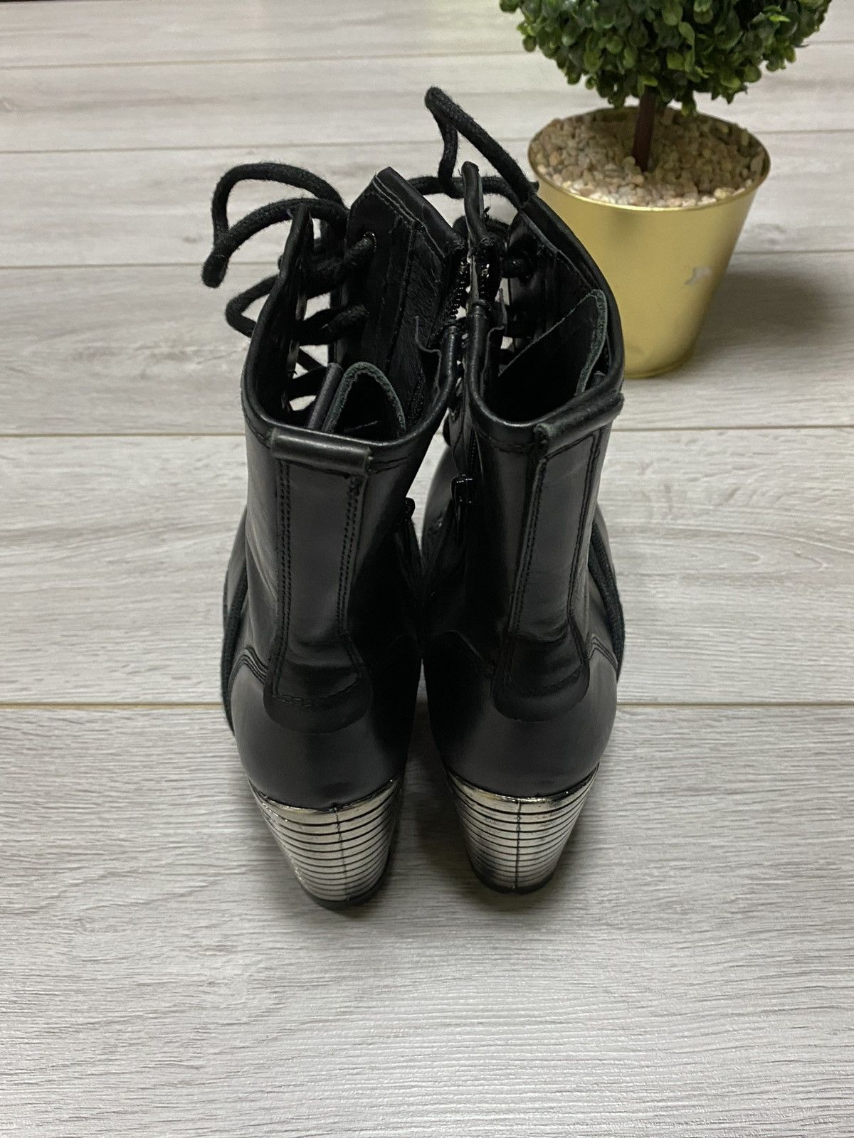 New Rock New Rock leather boots metallic heels long lace zip Size US 7.5 / IT 37.5 - 8 Thumbnail