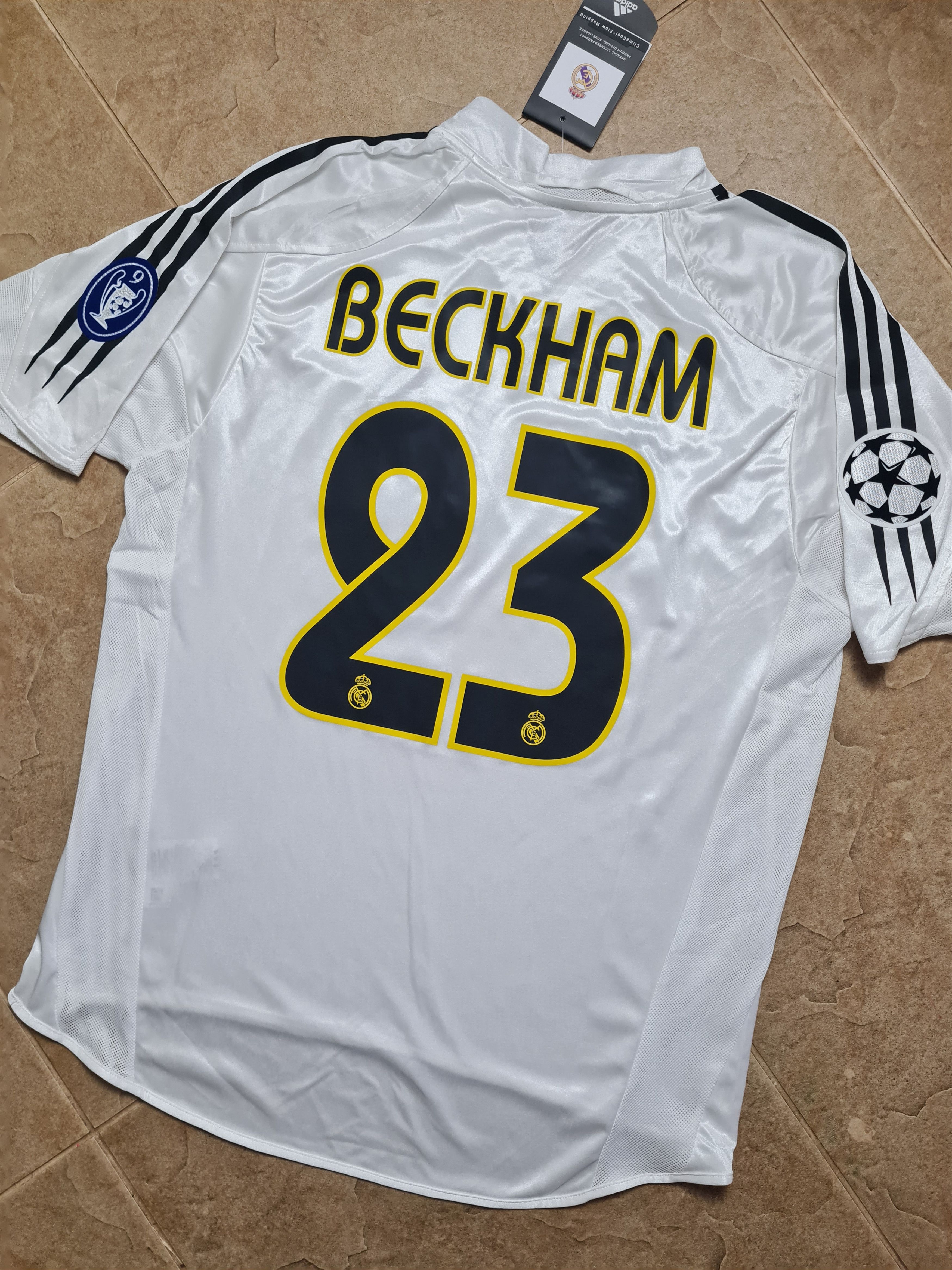 Adidas Real Madrid 2004/2005 David Beckham Football Adidas AJF001 Size US L / EU 52-54 / 3 - 16 Thumbnail