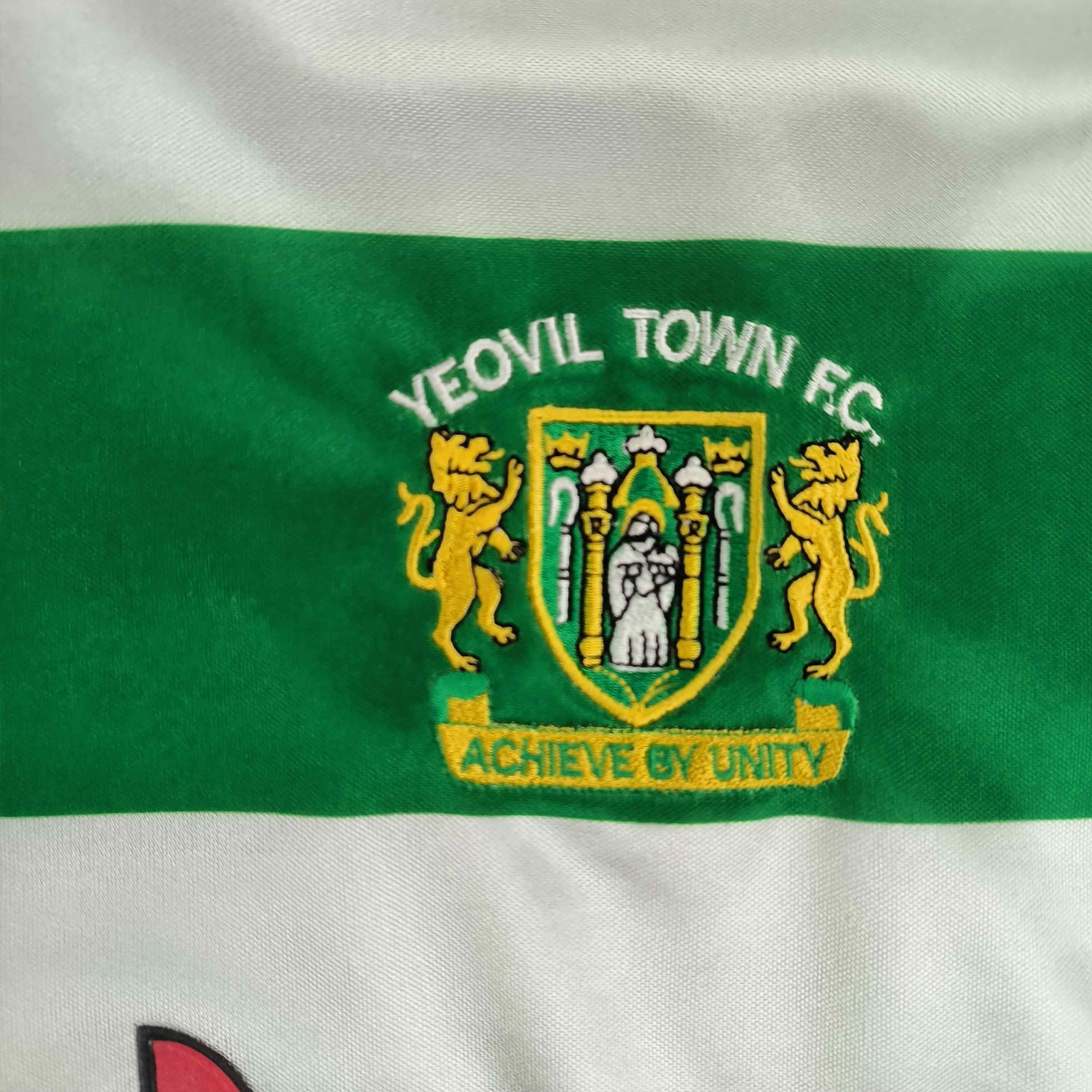 Other Yeovil Town 2003-05 Paulas Benara home Pluck football jersey Size US L / EU 52-54 / 3 - 4 Thumbnail
