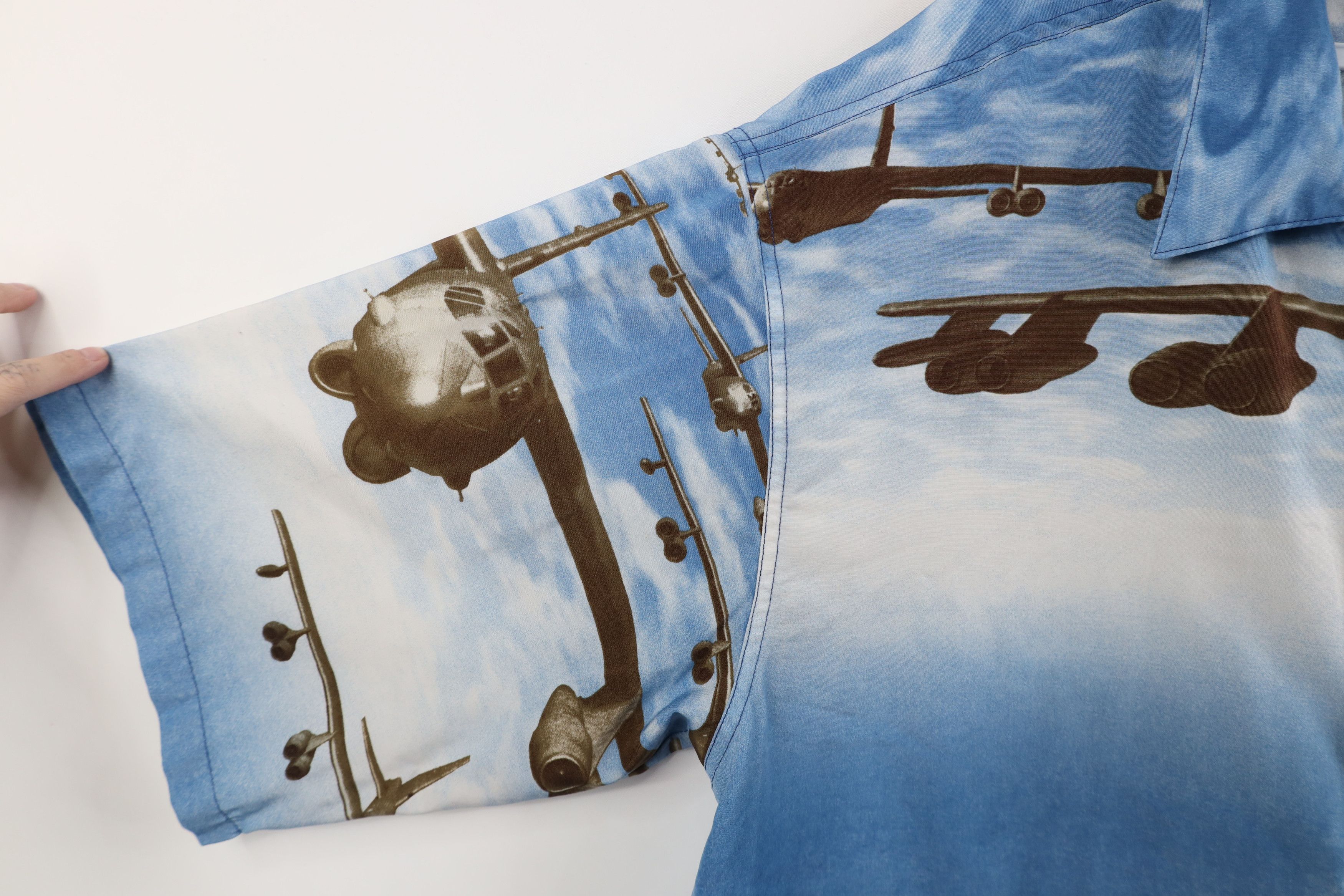 Vintage Vintage 90s Streetwear Airplane All Over Print Button Shirt Size US XL / EU 56 / 4 - 6 Thumbnail