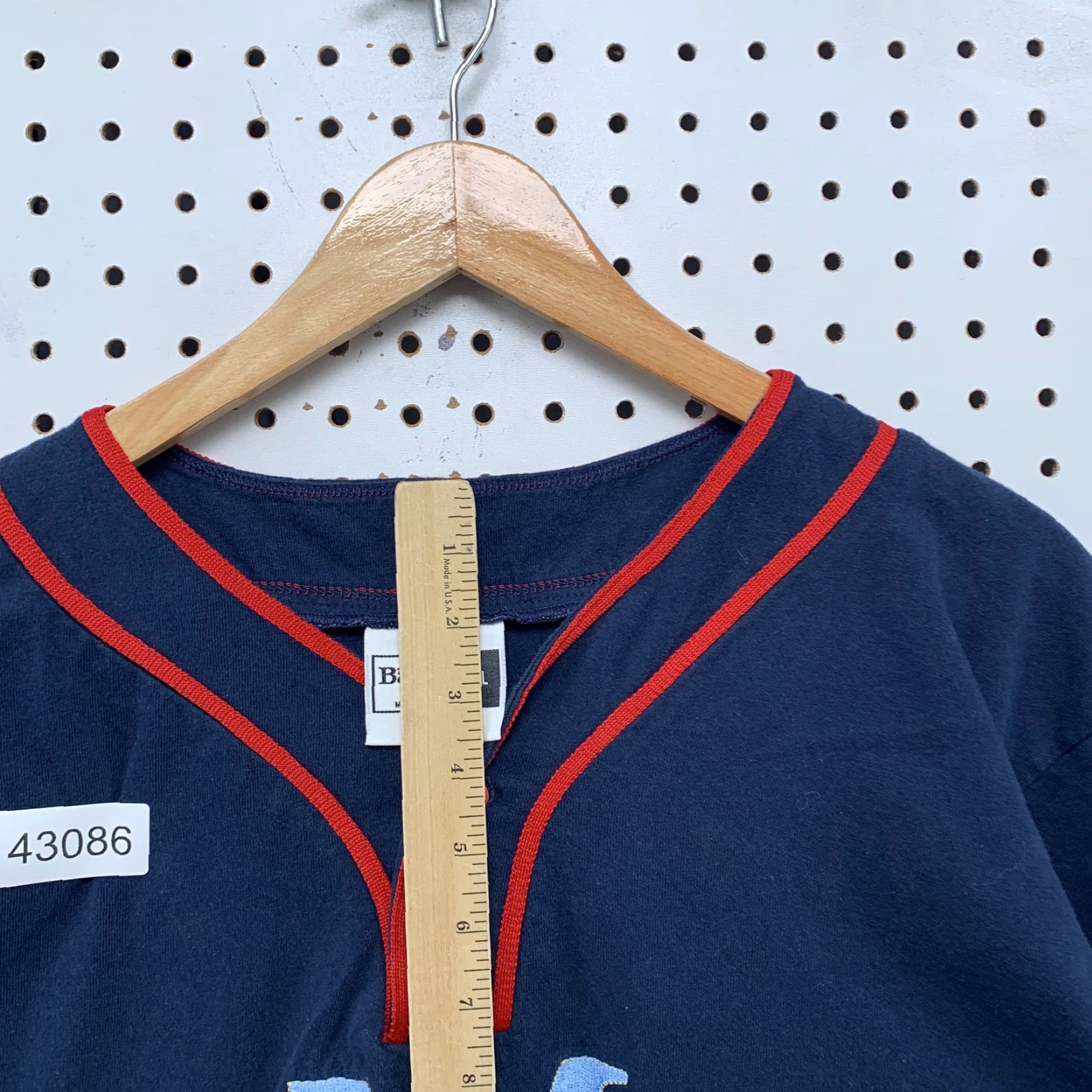Vintage VINTAGE Badger Sport Mickey Graphic T-Shirt Navy Blue Short Sleeve L Made USA Womens Shirt L Navy Mickey Graphic T-Shirt 90s-Event Size L / US 10 / IT 46 - 4 Thumbnail