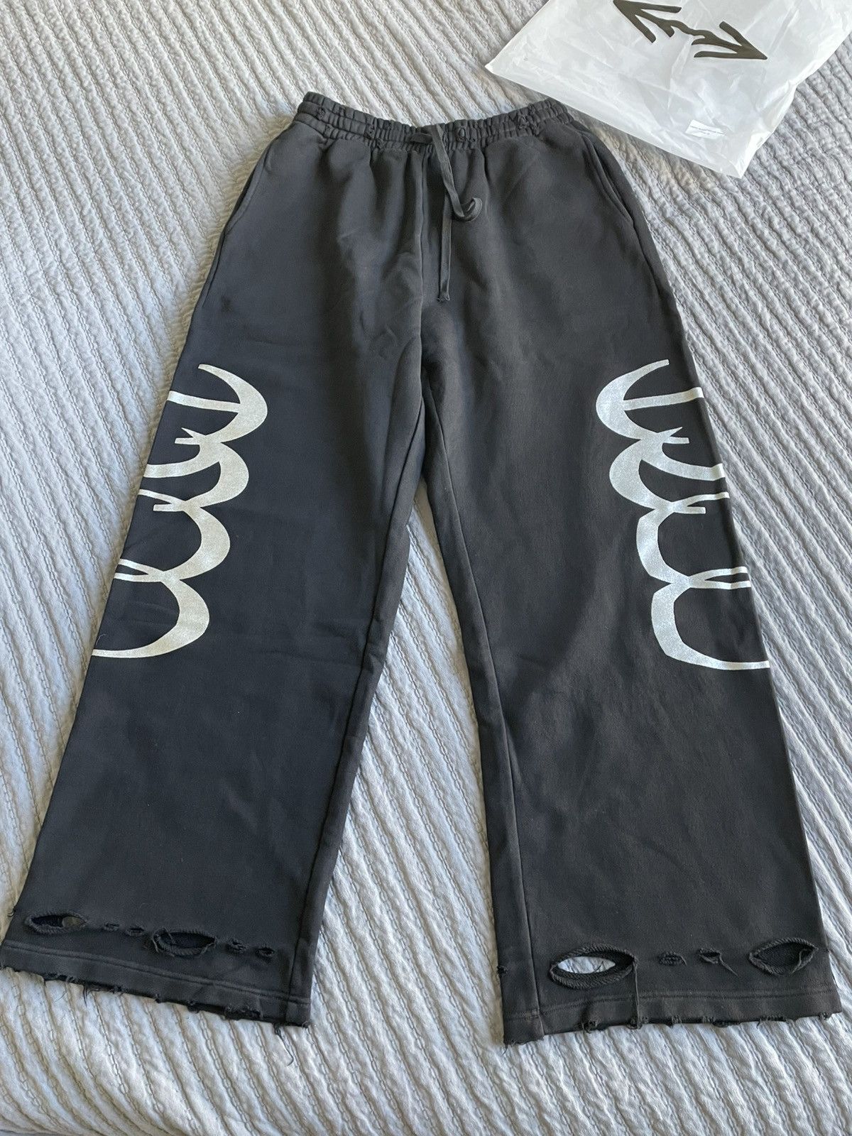 HMDD HMDD Black Radar Sweats Size Medium Size US 35 - 1 Thumbnail