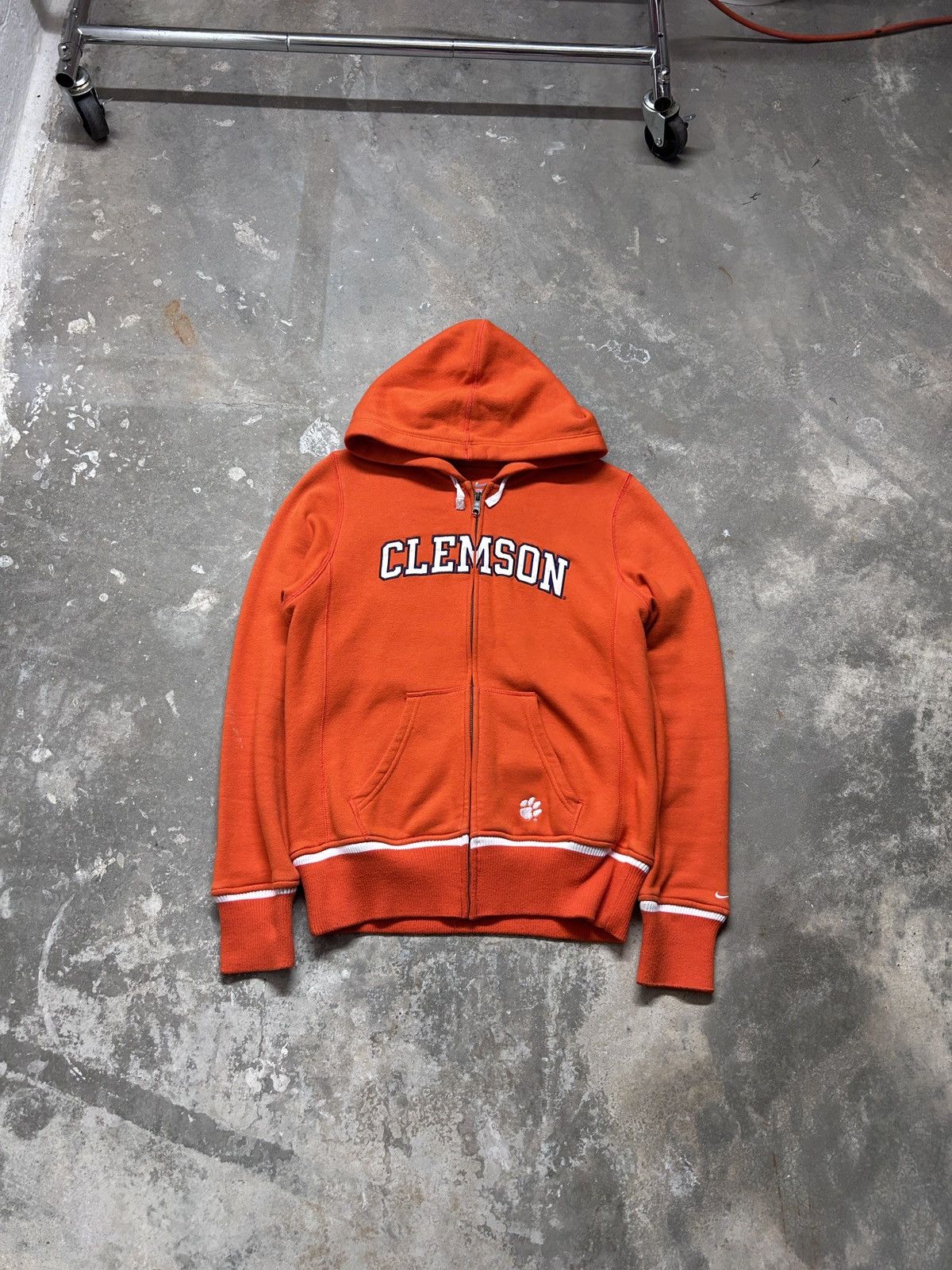Nike 00’s Nike Clemson Tigers Zip Up Hoodie Woman’s Size M / US 6-8 / IT 42-44 - 1 Thumbnail