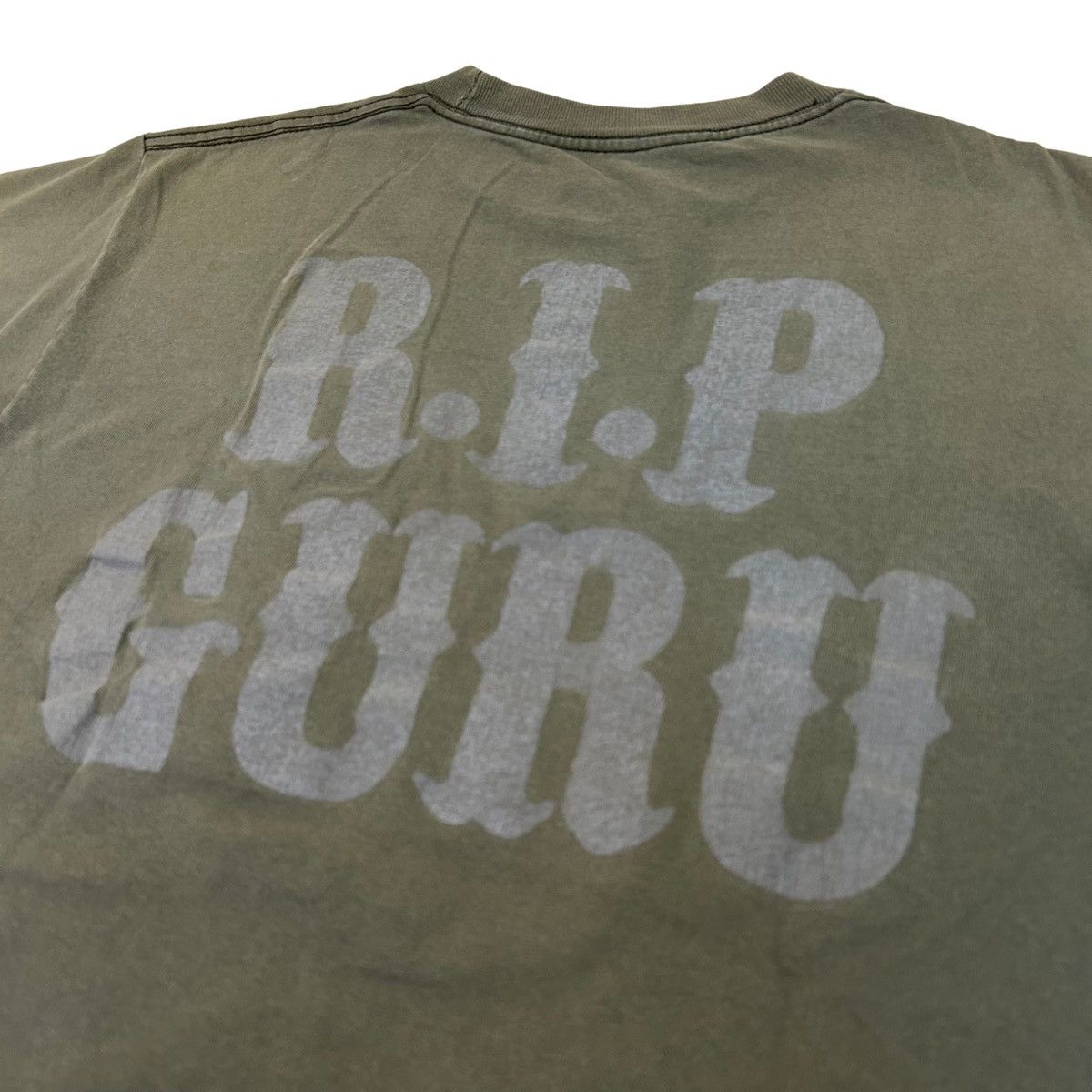 Vintage 2000s ConArt Gangstarr R.I.P. Guru Rap Y2K T Shirt Size US M / EU 48-50 / 2 - 4 Thumbnail