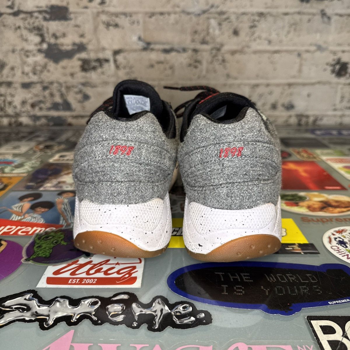 Saucony Saucony Grid 9000 Letterman Black Wool Sz 9.5 No Box Size US 9.5 / EU 42-43 - 2 Thumbnail
