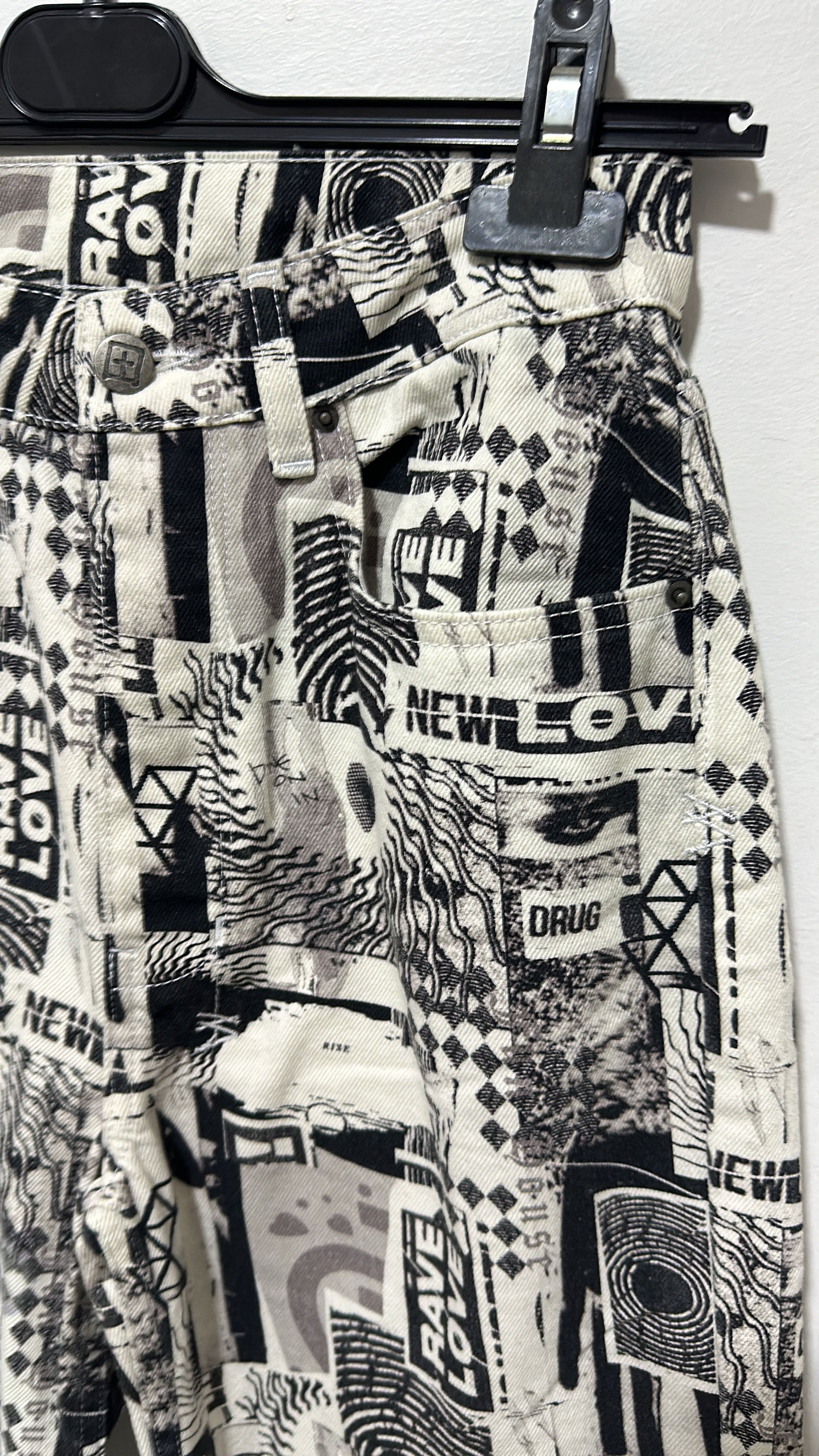 Ksubi Ksubi 1 of 1 Printed Jeans Multicolor Size 26 Size US 26 / EU 42 - 4 Thumbnail