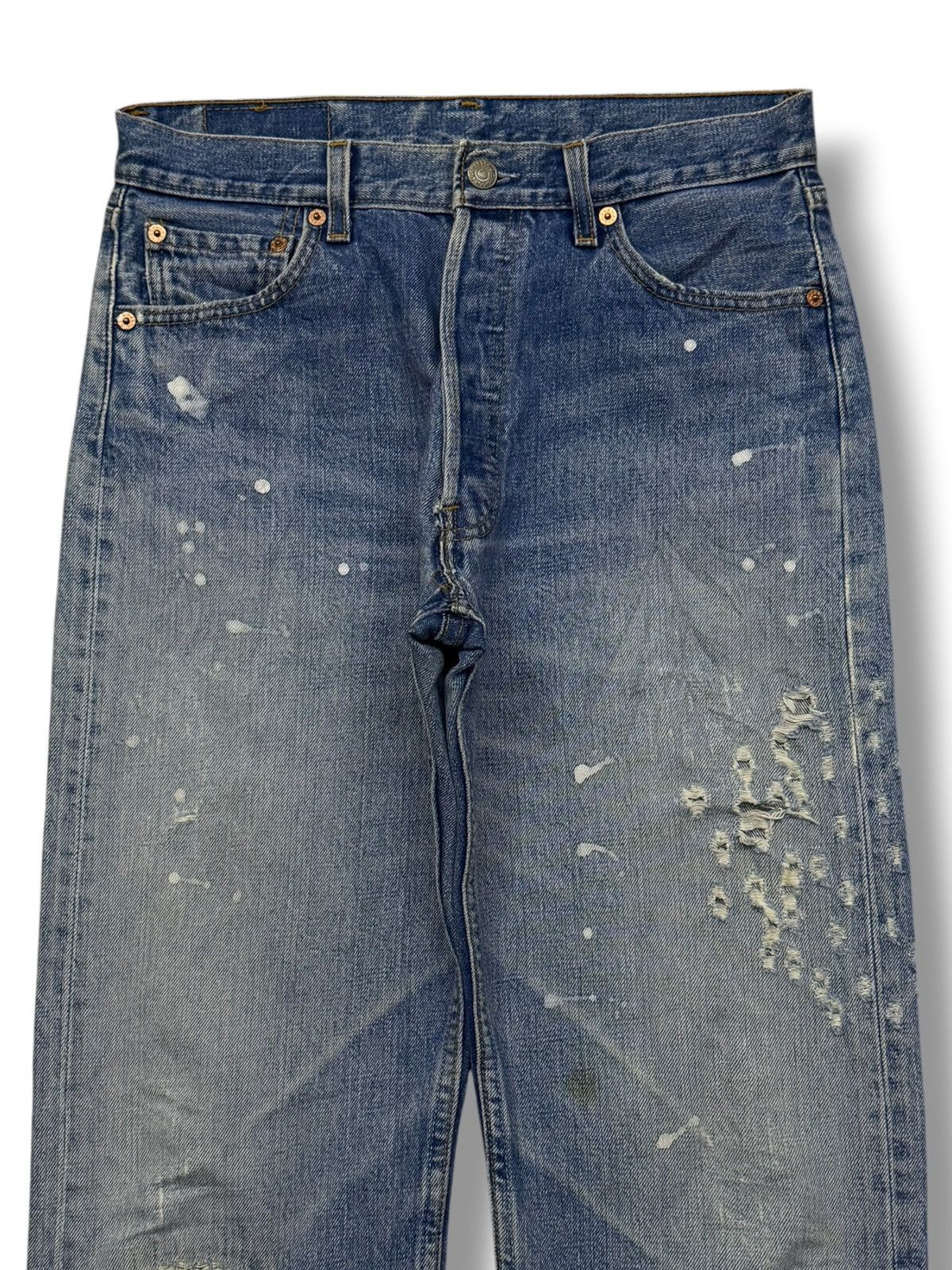 Levi's Vintage 90s Levi’s 501 USA Jeans | Regular Straight | W30 Size US 30 / EU 46 - 4 Thumbnail