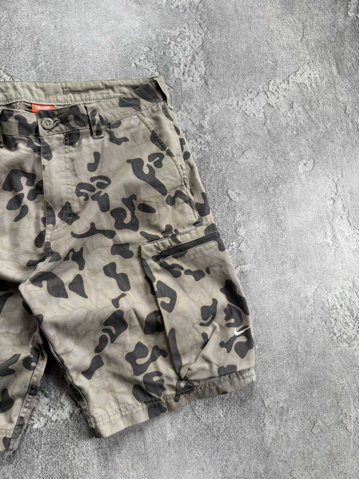 Nike Nike M/size camouflage cargo shorts 🩳 casual Size US 32 / EU 48 - 10 Thumbnail