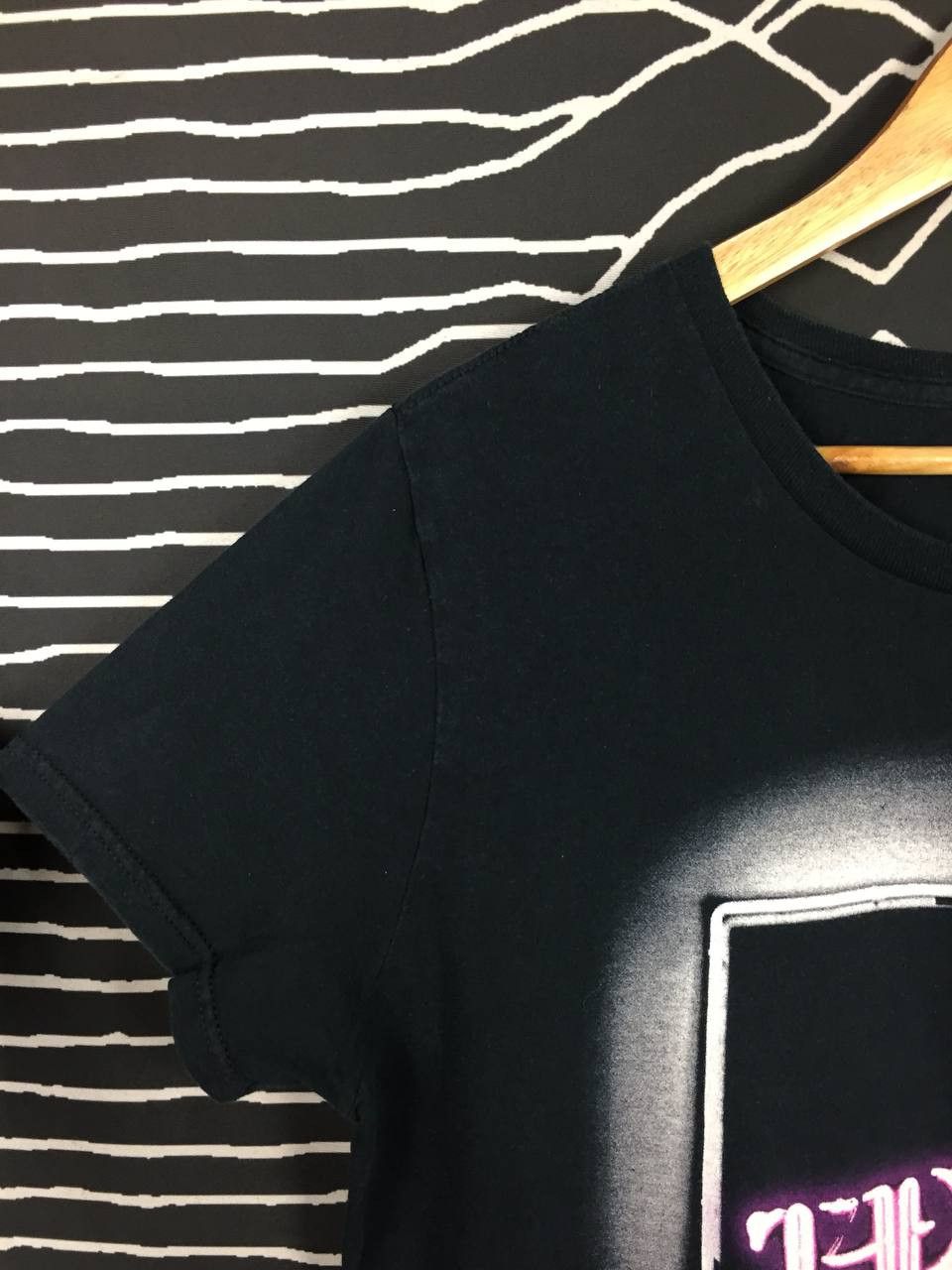 Band Tees × Vintage The 1975 Pop Rock Band Neon Sign Tee Size US M / EU 48-50 / 2 - 5 Thumbnail