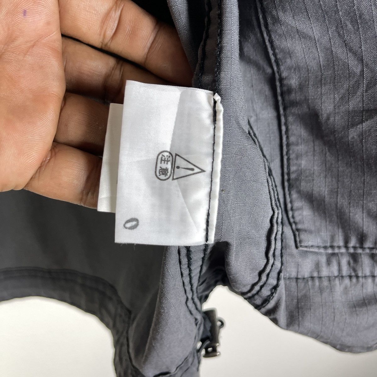The North Face Vintage The North Face Dark Camo Field Hooded Jacket Size US S / EU 44-46 / 1 - 10 Thumbnail