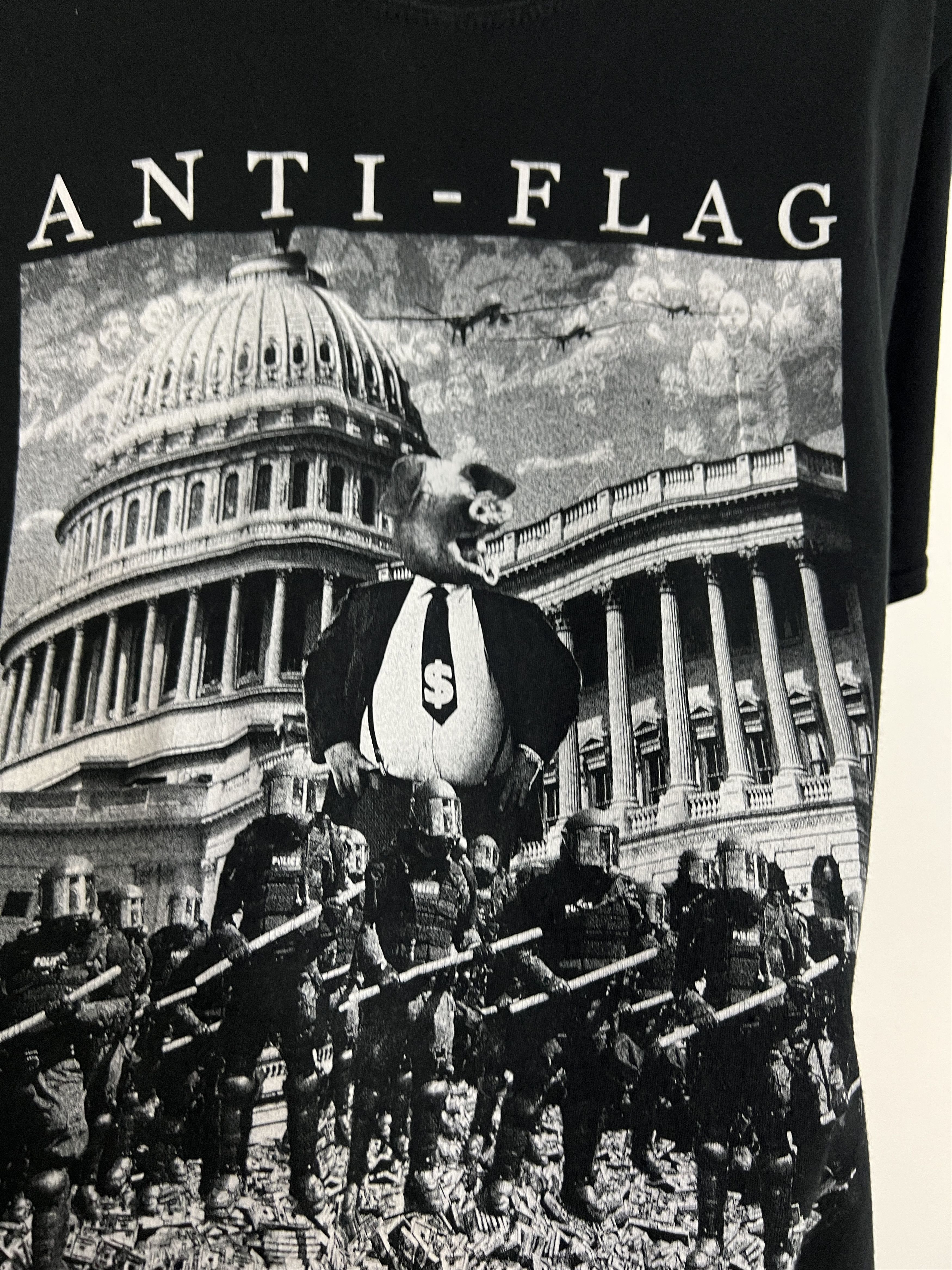 Vintage Anti Flag Over Print Tee Shirt Rare Brainwashes Hype Rare Size US M / EU 48-50 / 2 - 6 Thumbnail