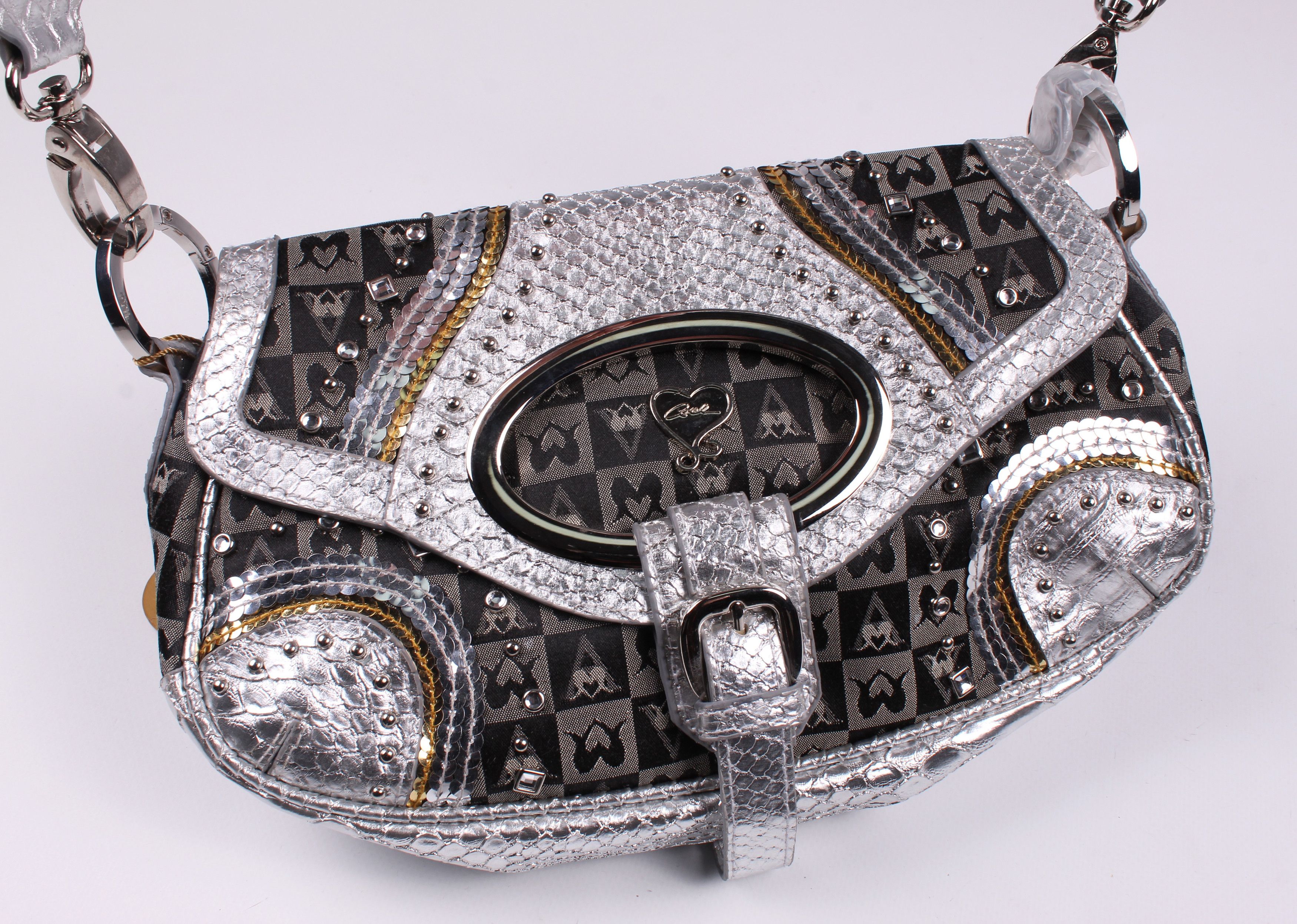 Vintage Axel Vintage Y2K 2000's Grunge Silver Shoulder Bag Size ONE SIZE - 3 Thumbnail