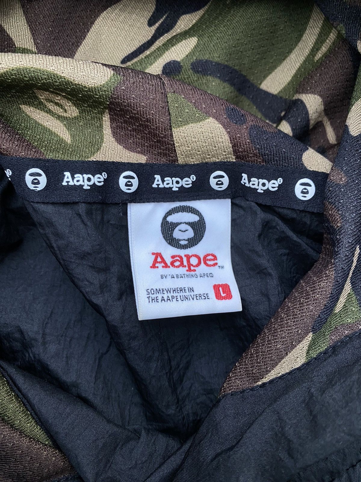 Aape AAPE RARE MULTI LOGO BIG RETRO NYLON JACKEY Size US L / EU 52-54 / 3 - 13 Thumbnail
