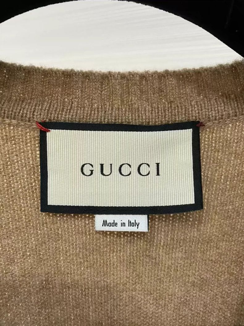 Gucci GucciCamel gold buckle knitted cardigan jacket 2503-Nextarr Size M / US 6-8 / IT 42-44 - 2 Thumbnail