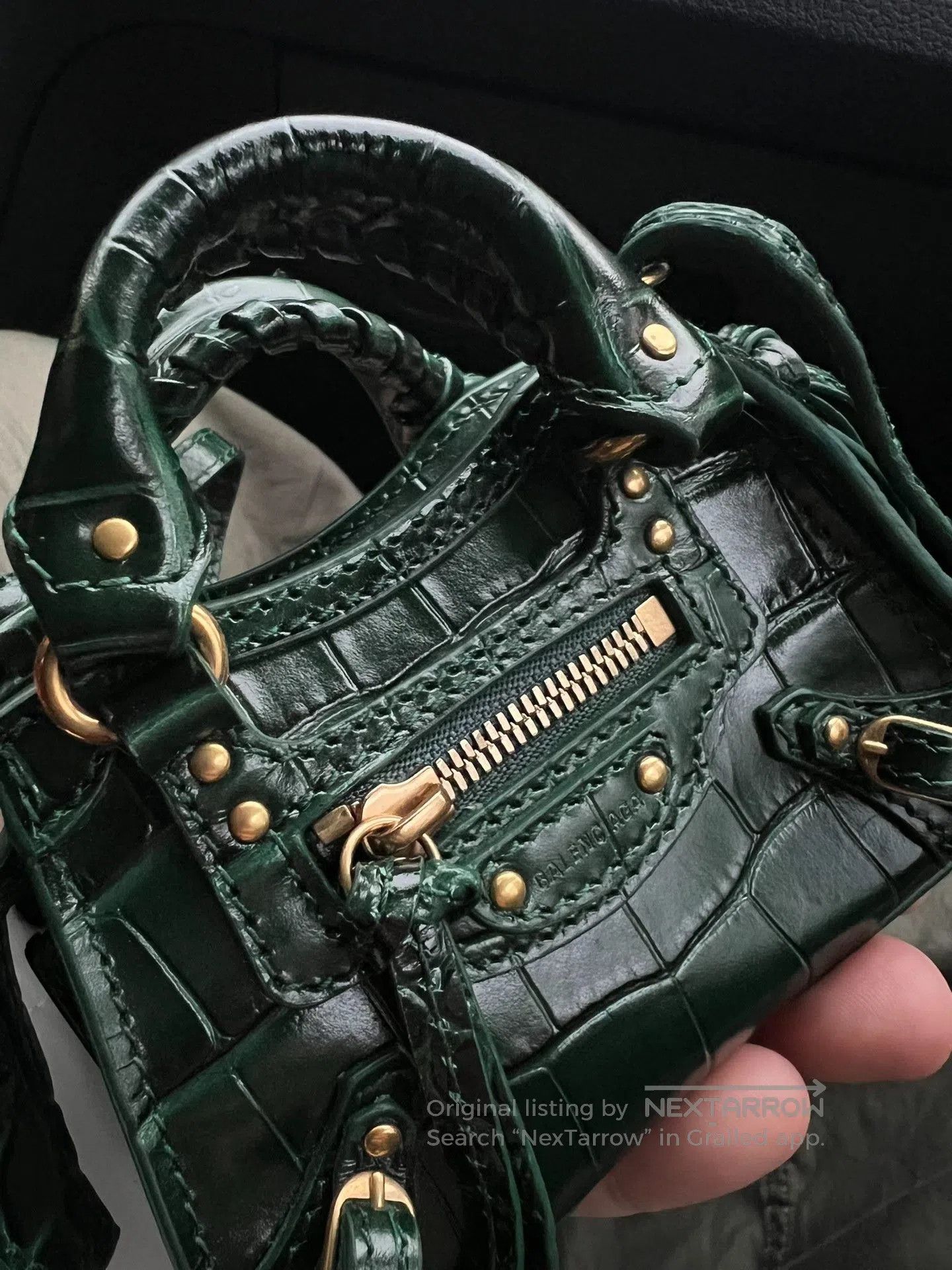 Balenciaga Balenciaga Neo Classic Croc Embossed Nano Green. Size ONE SIZE - 1 Thumbnail