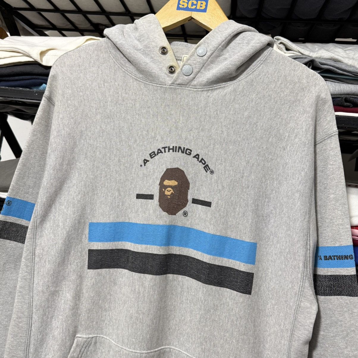 Bape Vintage A Bathing Ape x Homies Hoodie Size US M / EU 48-50 / 2 - 10 Thumbnail