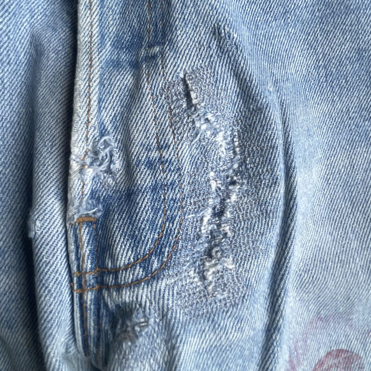 Levi's Vintage Clothing 🔥Vintage Levis 501 Stoned Washed Ripped Distress Denim Jeans Size US 31 - 10 Thumbnail