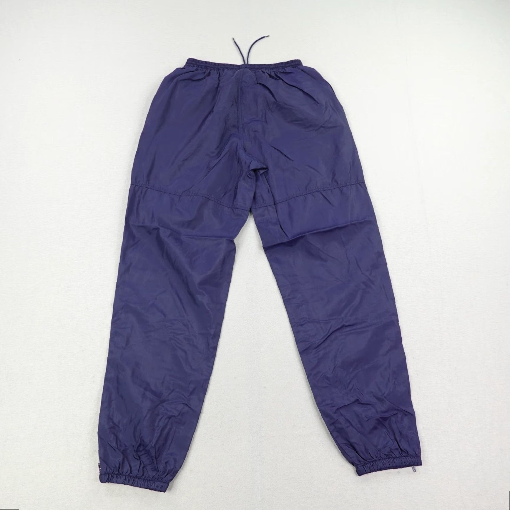 Nike VINTAGE Nike Track Pants Mens Large Blue Athleisure Windbreaker Joggers 2000s Activewear Size US 33 - 6 Thumbnail