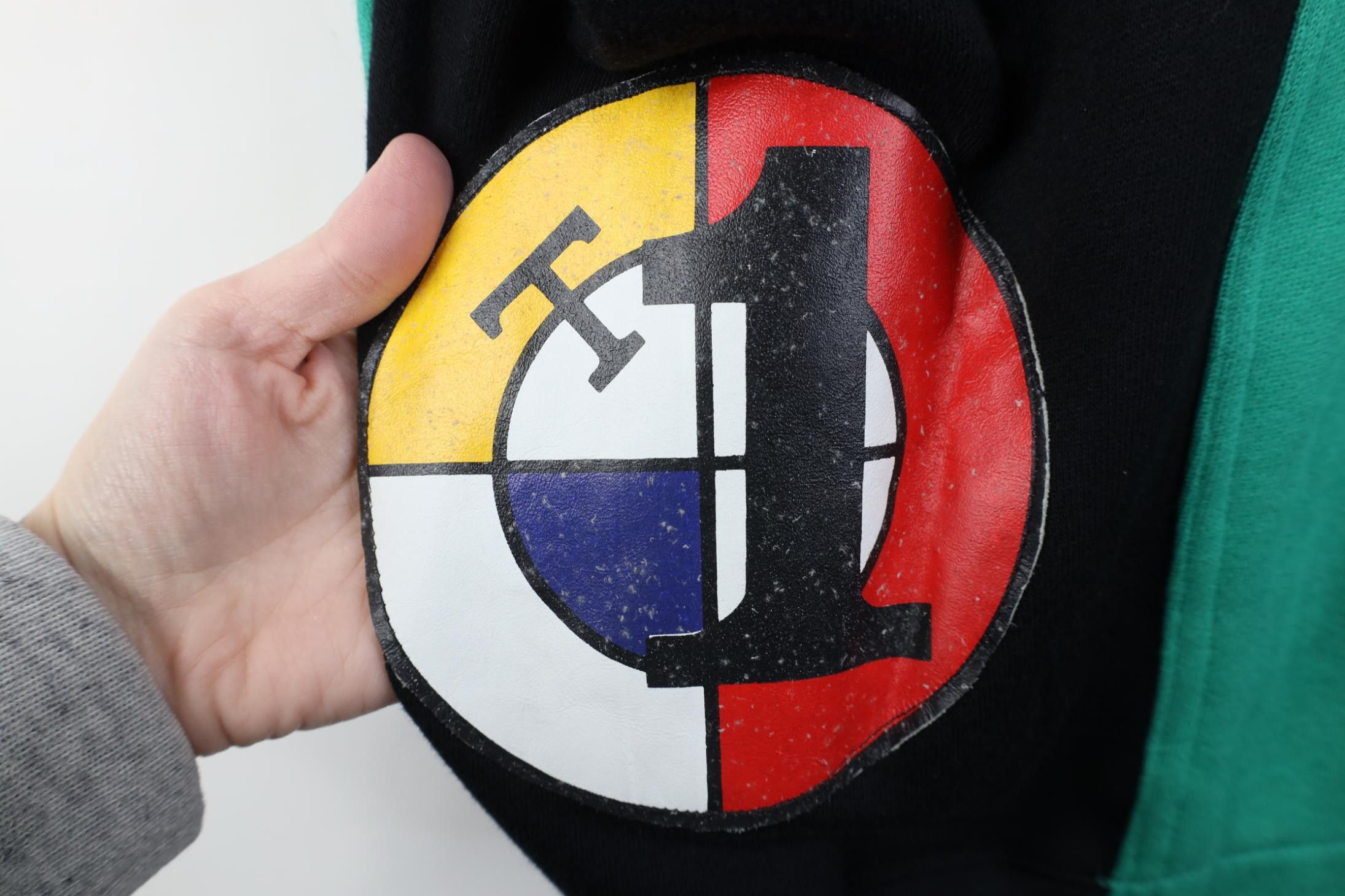 Vintage Deadstock Vintage 90s Streetwear Block Bullseye Sweatshirt Size US L / EU 52-54 / 3 - 5 Thumbnail