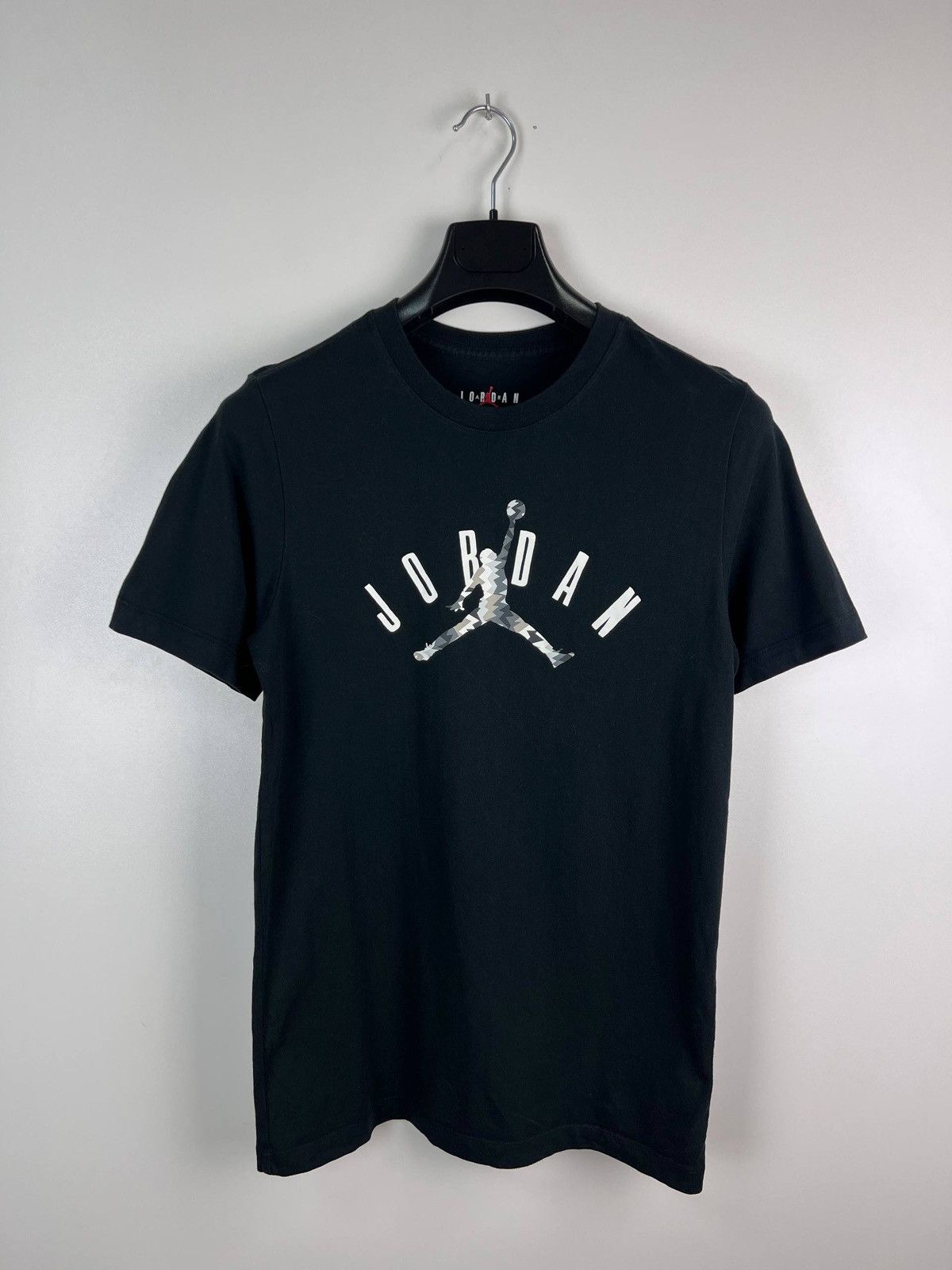 Jordan Brand Jordan streetwear t-shirts size S Size US S / EU 44-46 / 1 - 1 Thumbnail