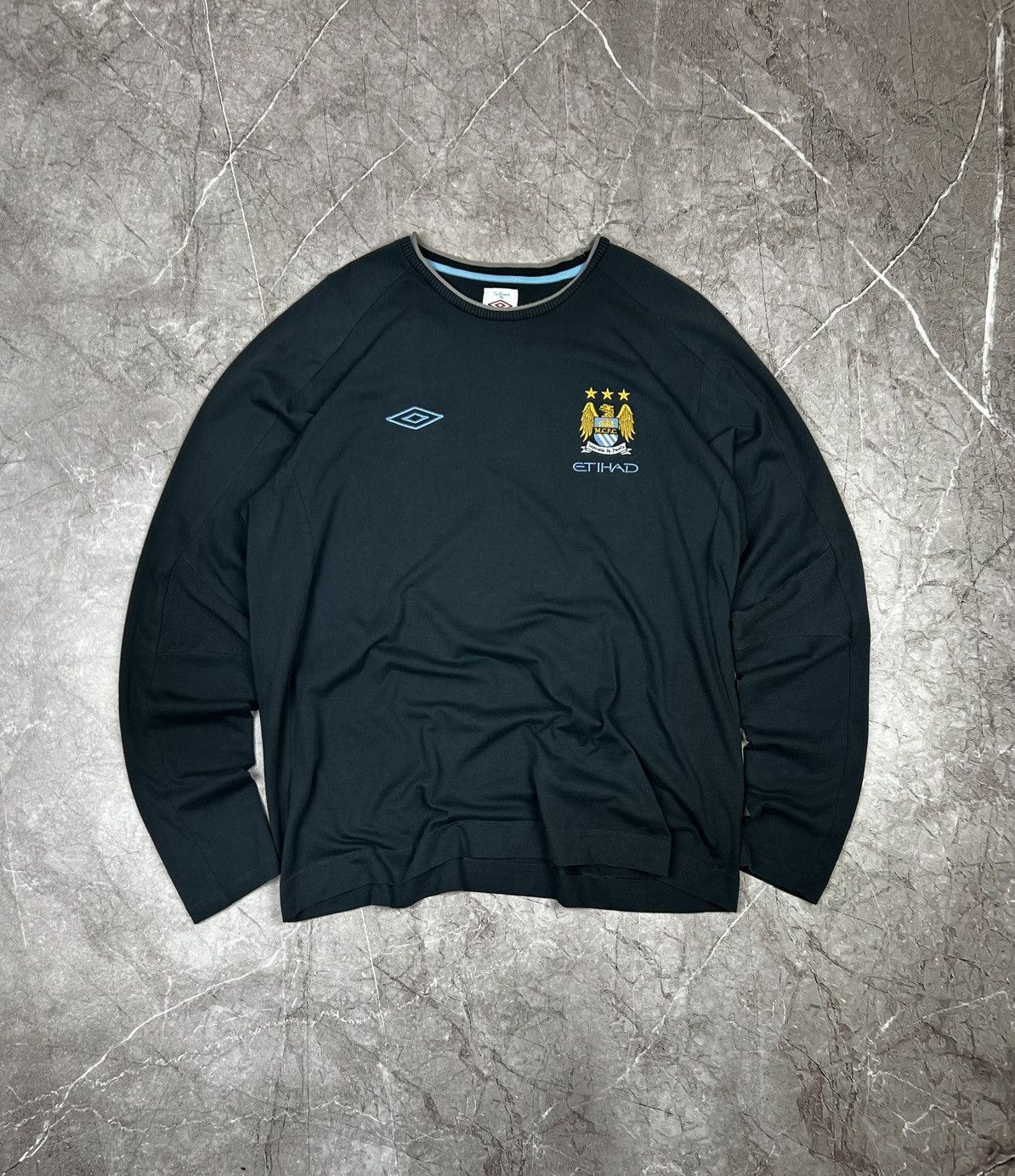 Umbro Umbro 2012-2013 Manchester city long sleeve away jersey Size US XXL / EU 58 / 5 - 1 Thumbnail