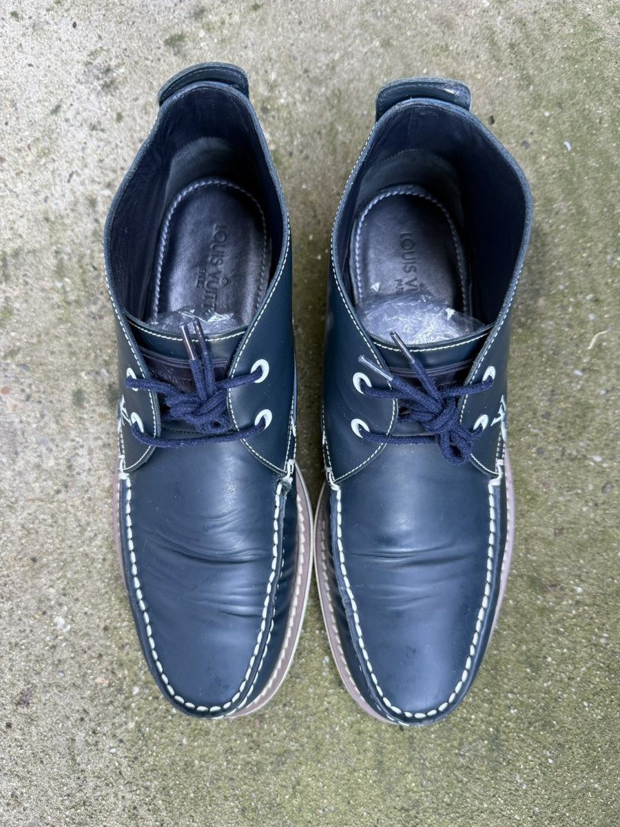 Louis Vuitton 🔥Louis Vuitton🔥(LI 1120) Yucatan Boat High Top shoes Size US 9 / EU 42 - 2 Thumbnail