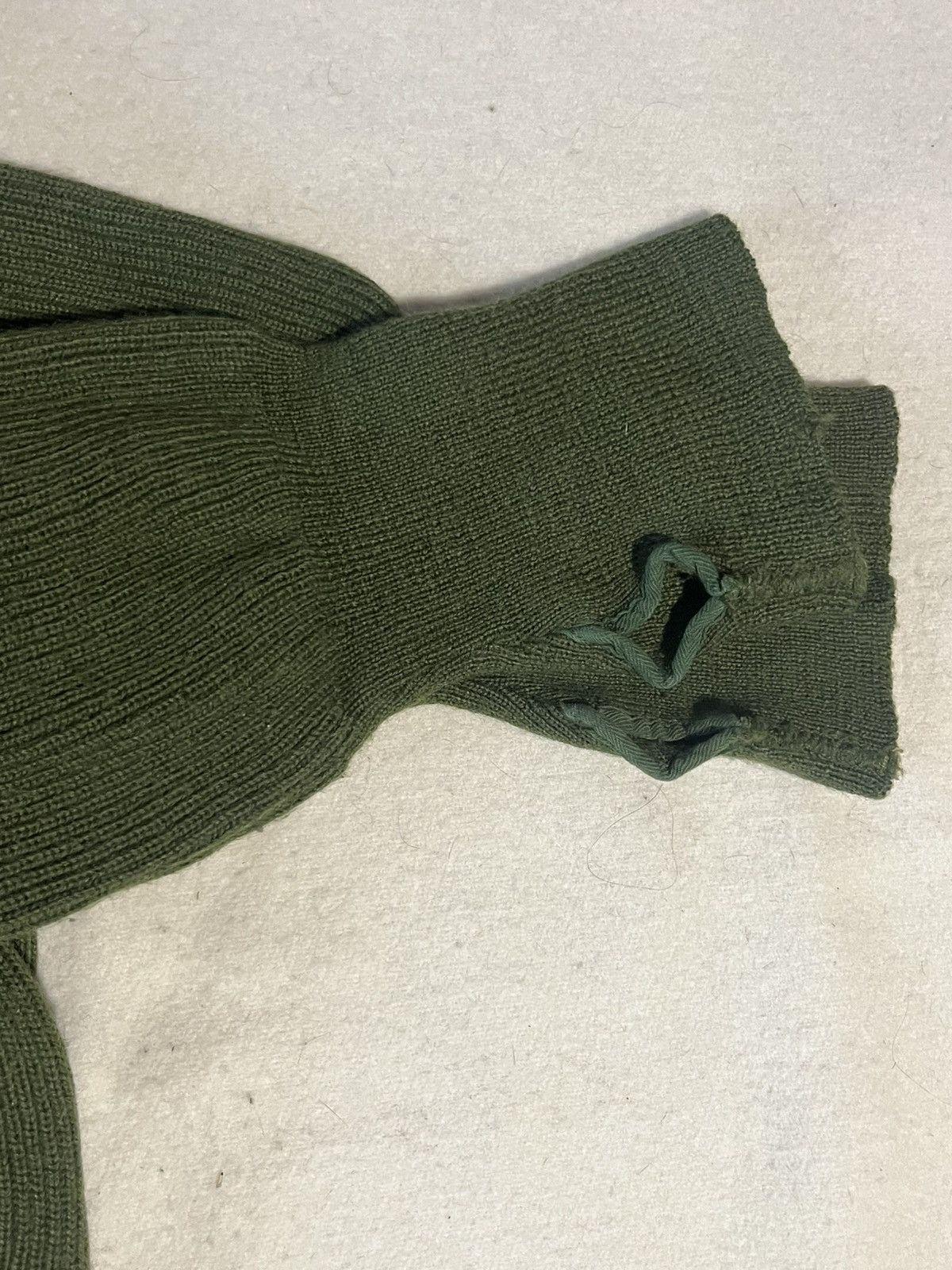 Other 1950s-1960s Danish Army wool Sweater Size US L / EU 52-54 / 3 - 4 Thumbnail