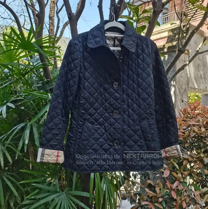Burberry Burberry Black Quilted Cotton Jacket for Women. Size M / US 6-8 / IT 42-44 - 2 Thumbnail