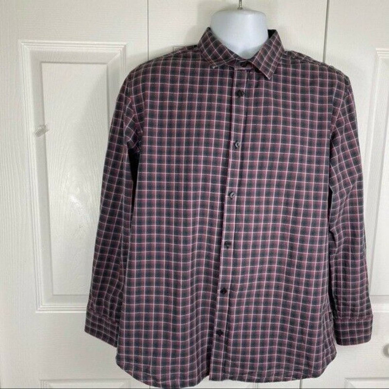 Calvin Klein Calvin Klein Men's Plaid Shirt, Size M Size US M / EU 48-50 / 2 - 1 Thumbnail