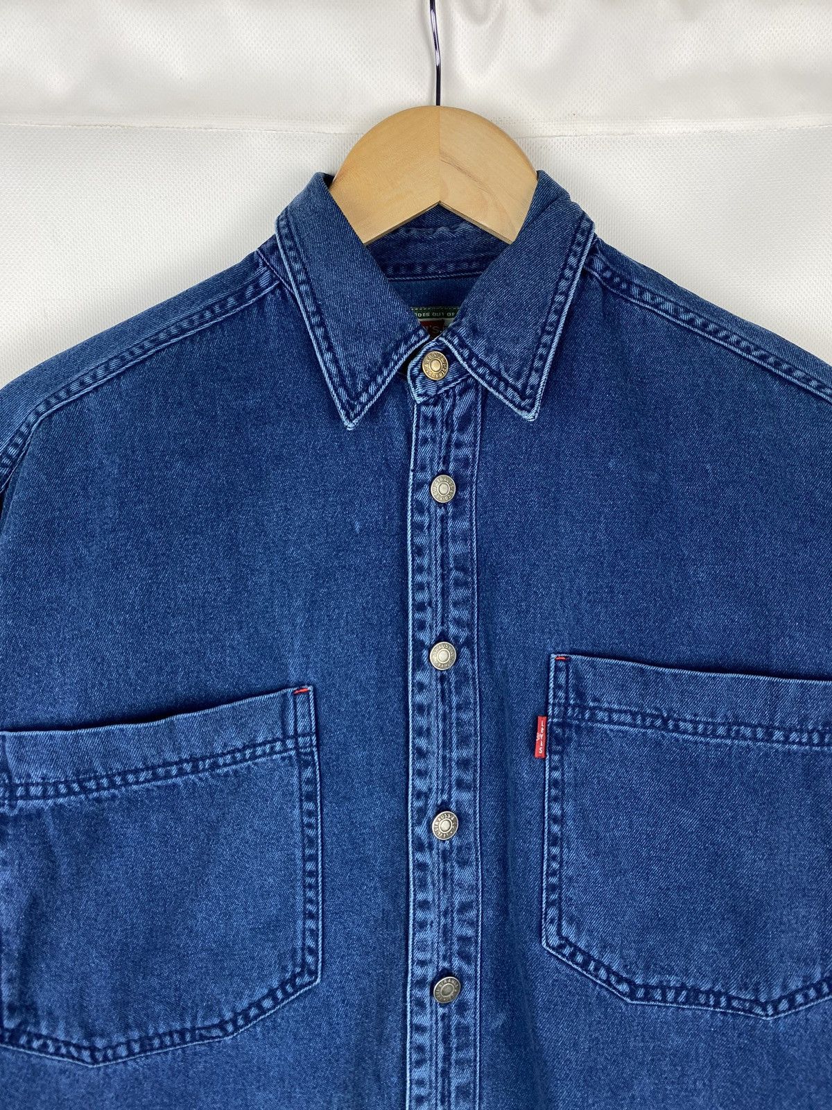 Levi's Levis Vintage Men’s Long Sleeve Denim Button Up Shirt Size US S / EU 44-46 / 1 - 8 Thumbnail
