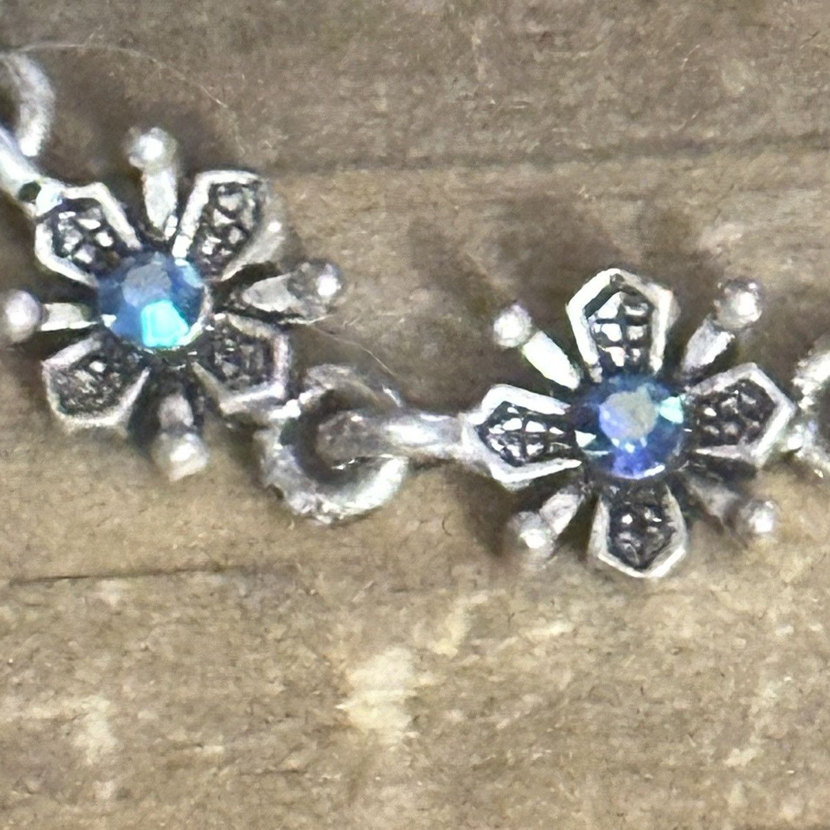 Other Christina Collections rhinestone flower link bracelet Size ONE SIZE - 7 Thumbnail