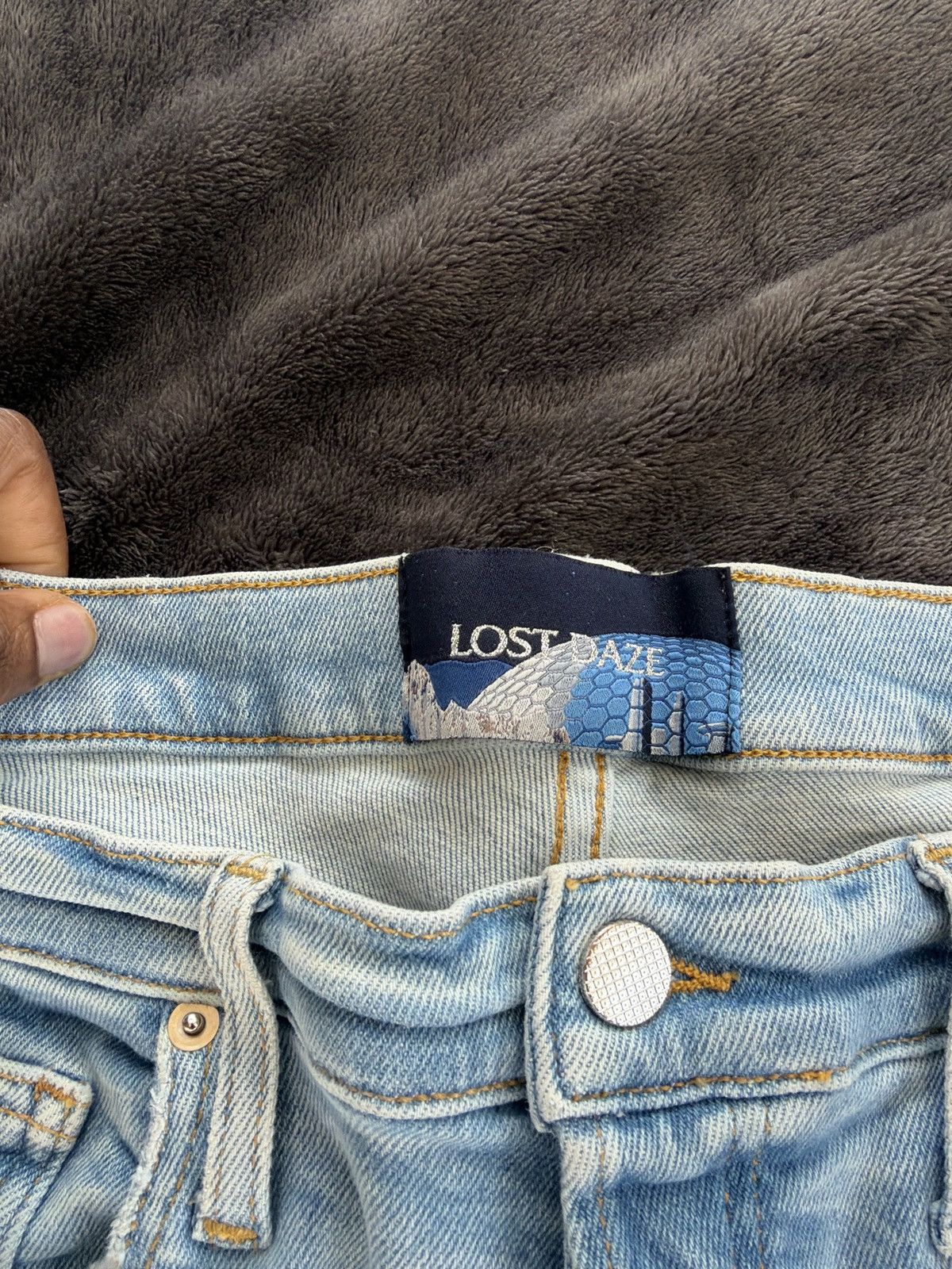 Lost Daze Lost Daze distressed jeans Size US 34 / EU 50 - 4 Thumbnail