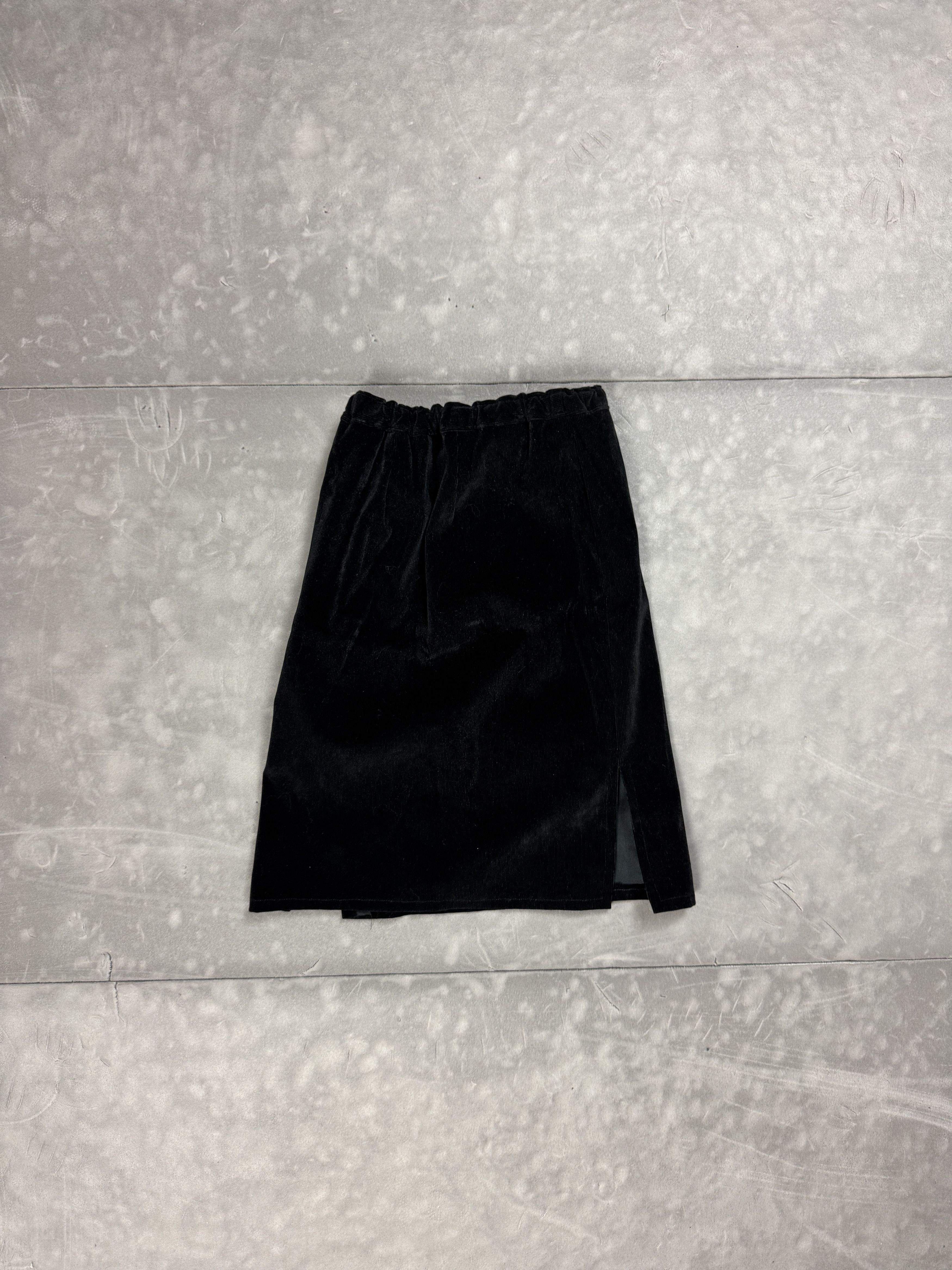 Vintage Black Elegant Midi Skirt Y2K (XS/S) 90s 80s retro Size 26" / US 2 / IT 38 - 1 Thumbnail