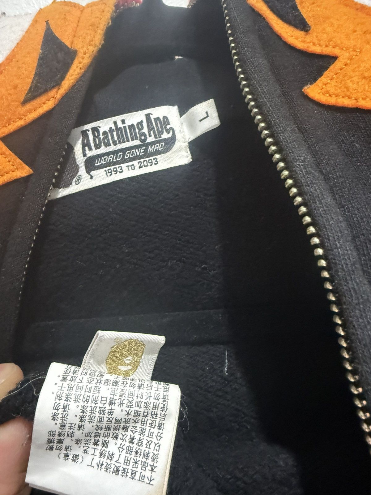 Bape Bathing ape RARE tiger Size US L / EU 52-54 / 3 - 6 Thumbnail