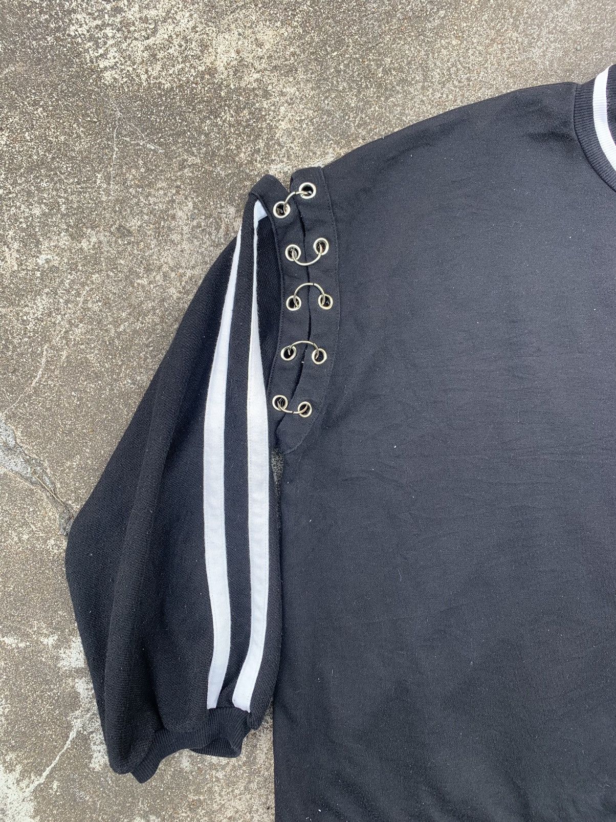 Japanese Brand PUNK STYLE Y2K SWEATSHIRT Size US M / EU 48-50 / 2 - 4 Thumbnail