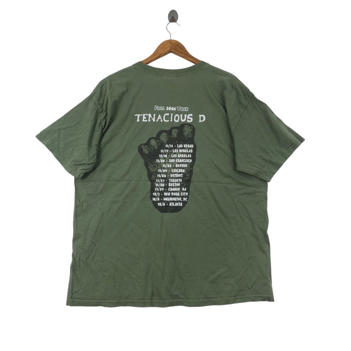 Vintage Vintage 2006 TENACIOUS D He Is Real Tour Jack Black Tee Size US XL / EU 56 / 4 - 4 Thumbnail