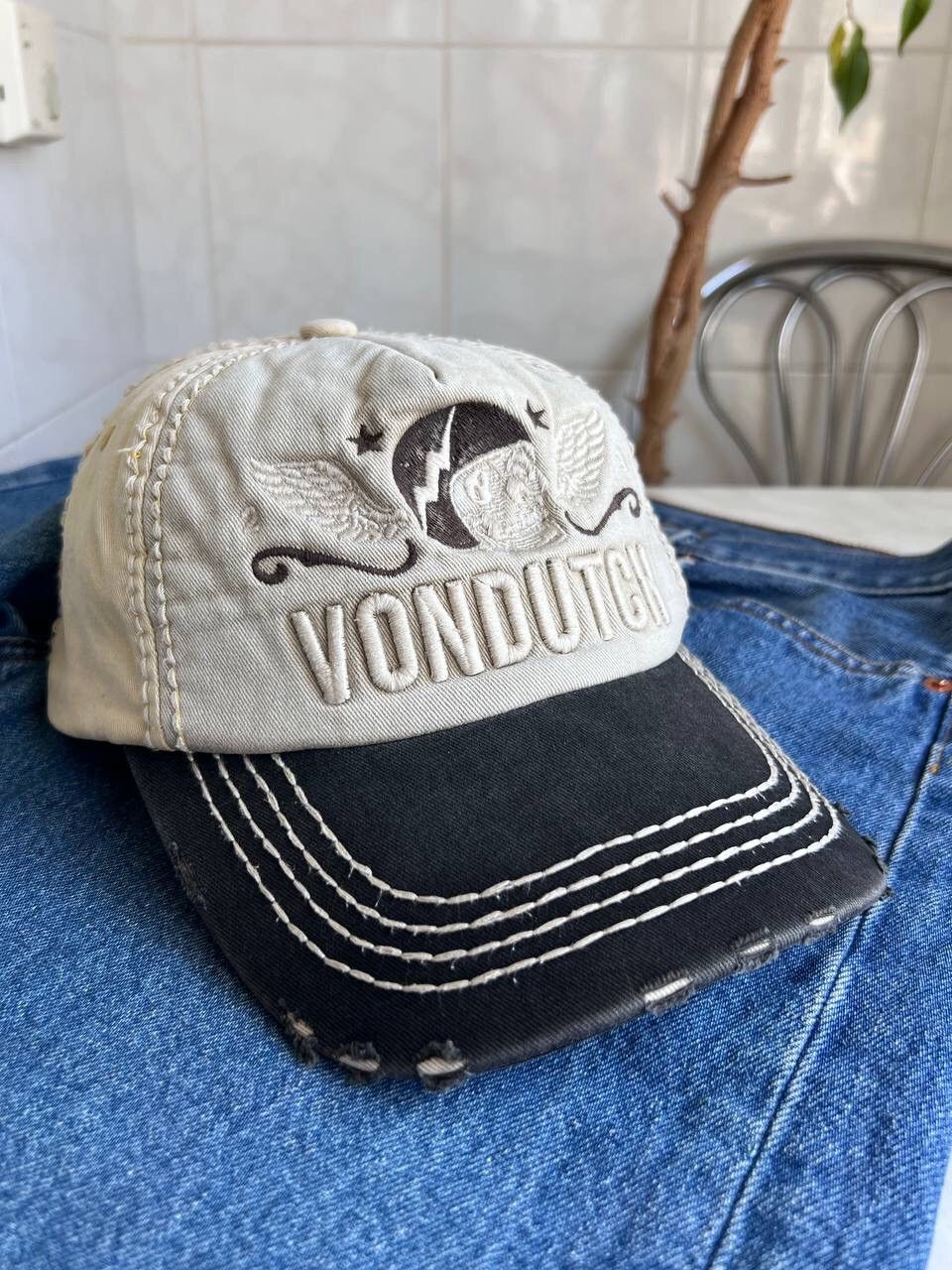 Von Dutch Vintage Von Dutch Skull Lightning True Religion Style Hat Size ONE SIZE - 2 Thumbnail