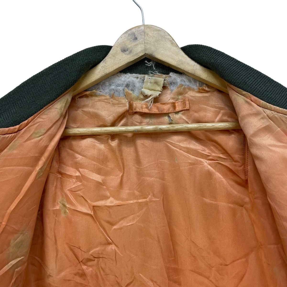 Buzz Rickson's 💥Vintage Distressed Bomber Ma 1 Mfg By JM Watkins Design Size US M / EU 48-50 / 2 - 12 Thumbnail