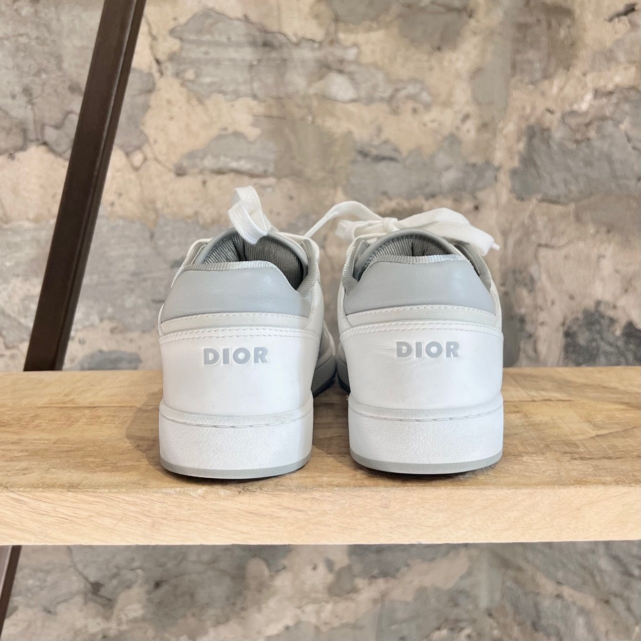 Dior Dior B27 White Grey Oblique Leather Low Top Sneakers Size US 7 / EU 40 - 8 Thumbnail
