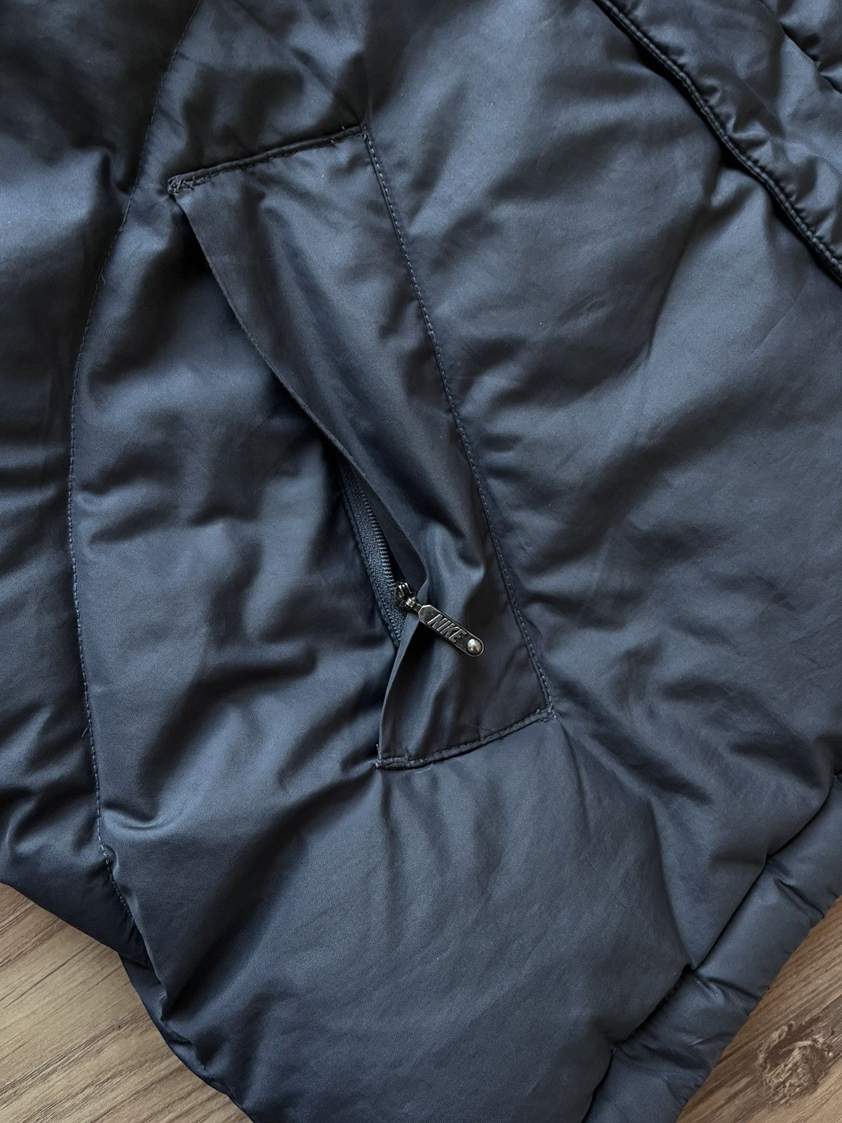 Nike 90’s NIKE RETRO CENTRAL SWOOSH LOGO DOWN PUFFER JACKET Y2K Size US M / EU 48-50 / 2 - 7 Thumbnail