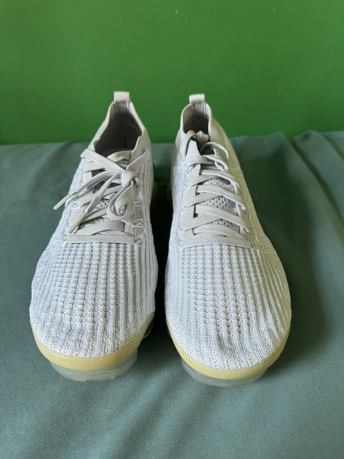 Nike Nike Air Vapormax Flynit 3 Pure Platinum 2019 Size US 9 / EU 42 - 4 Thumbnail