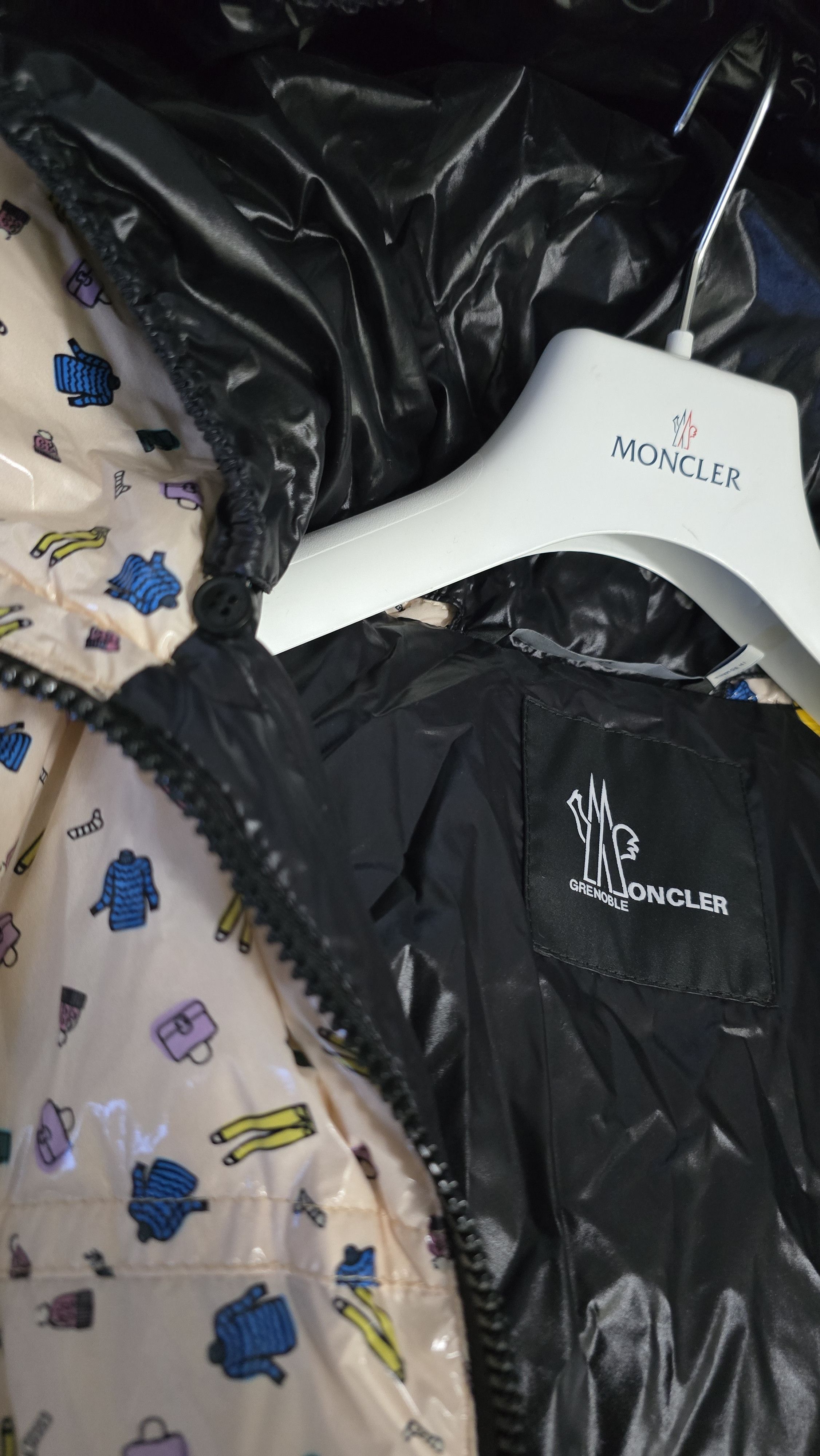 Moncler Grenoble Moncler Genius 3 Grenoble White Mazodo Down Jacket Sz 3. Size US L / EU 52-54 / 3 - 17 Thumbnail